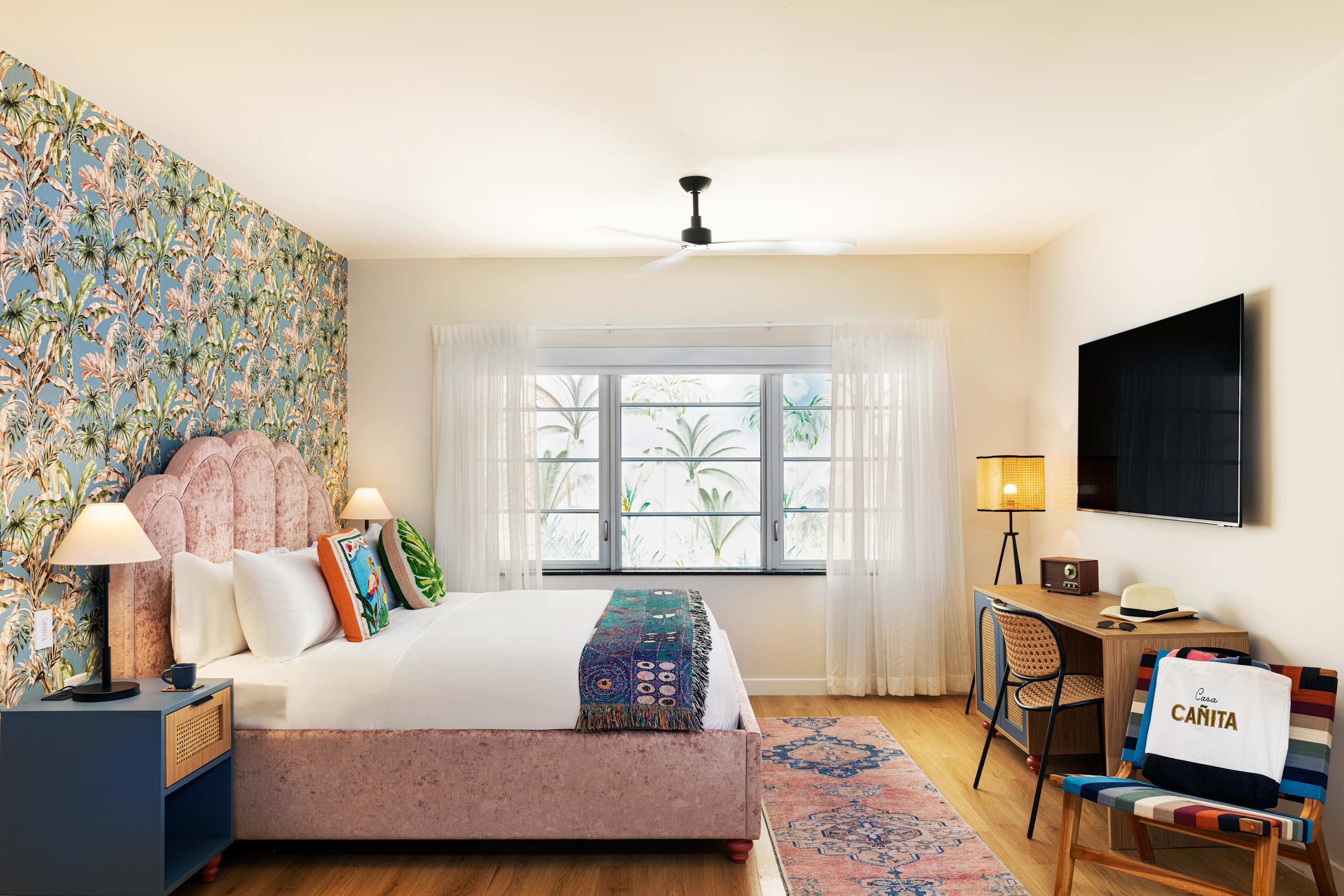 Casa Canita | Queen Room - Bahamas