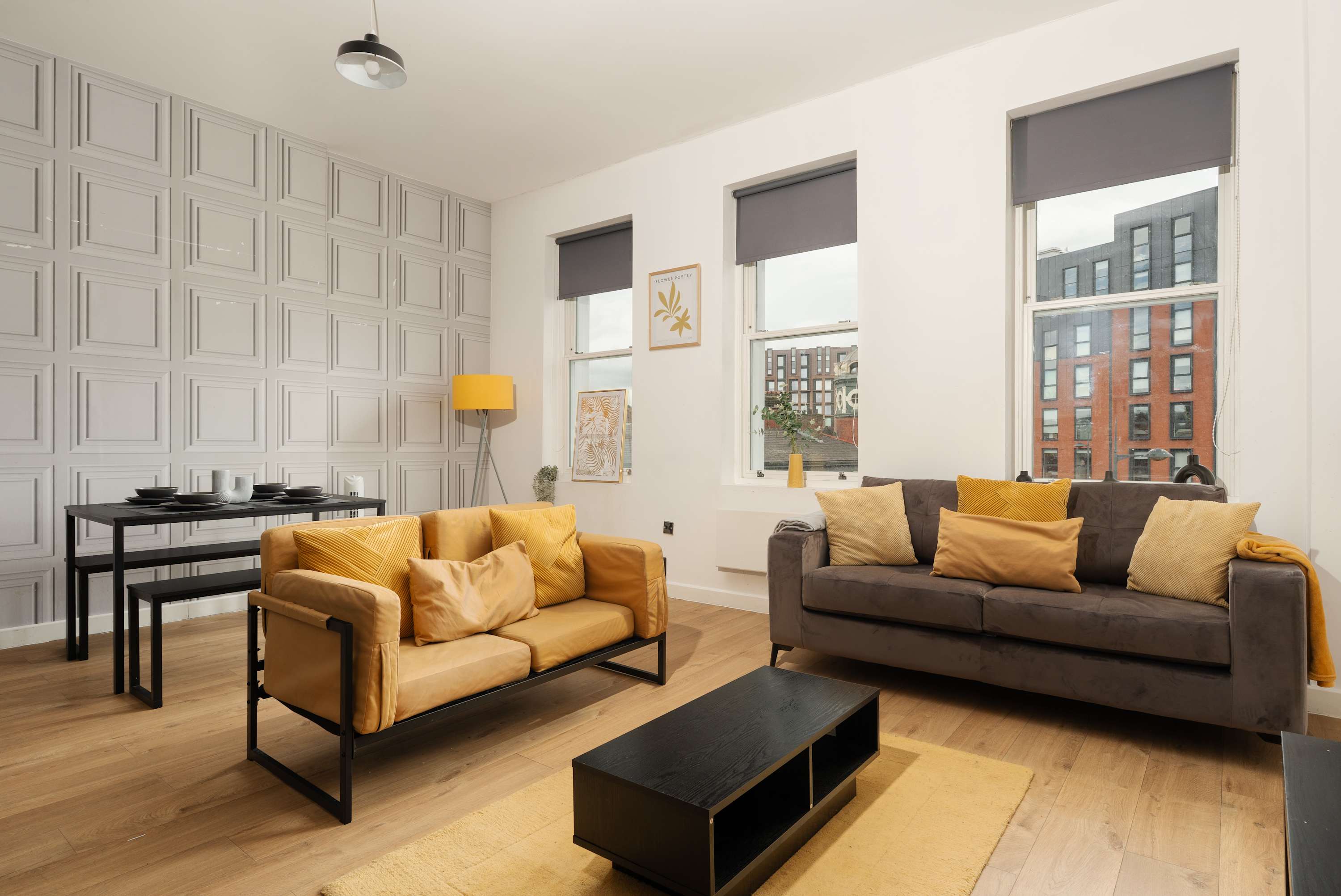 Spacious apartment for groups in City Centre in Berry Street L1 4JF - Property image 40 - VivreStays