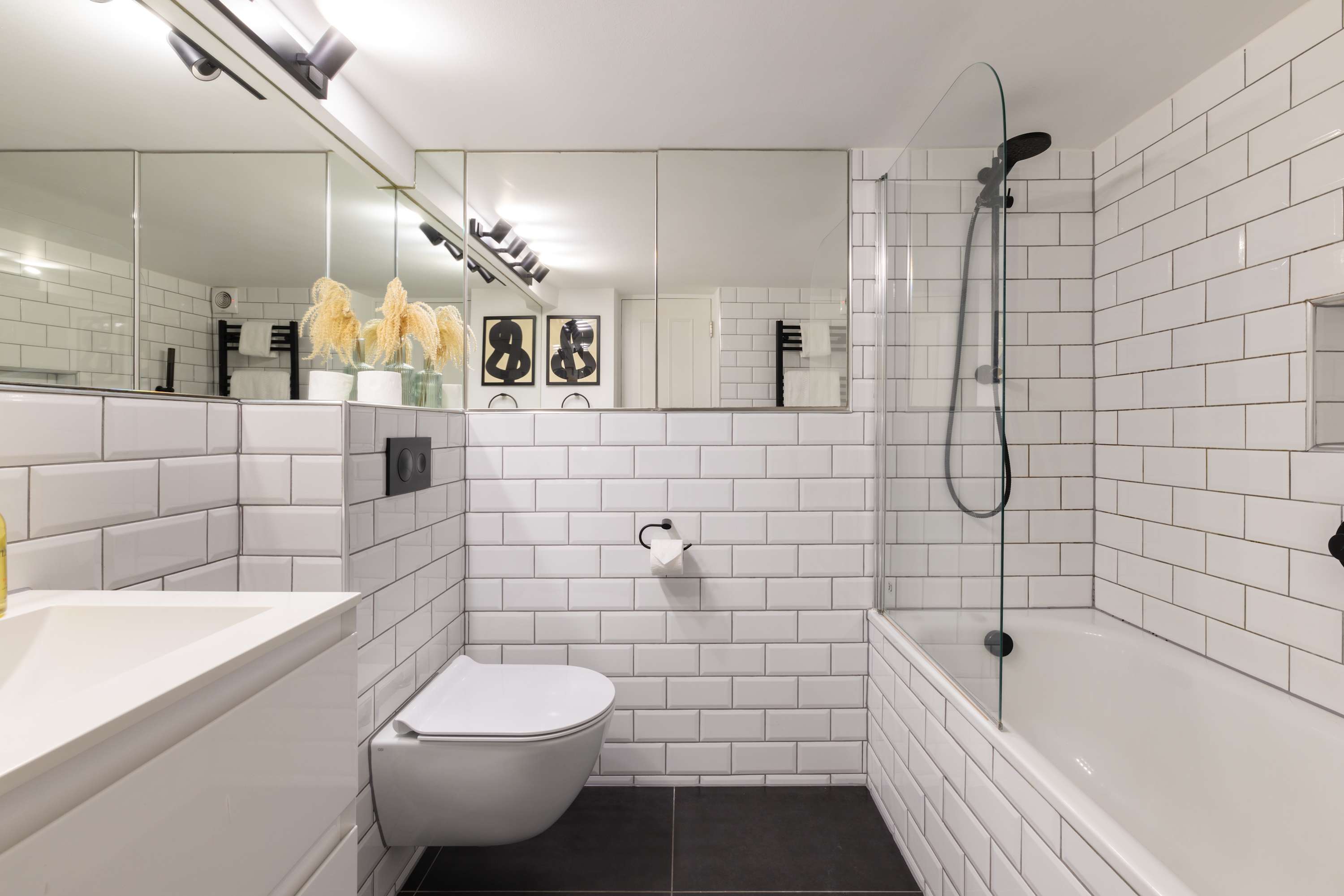 Brass & Shaker Clapham in Clapham Road 361 SW9 9BT - Property image 17 - VivreStays