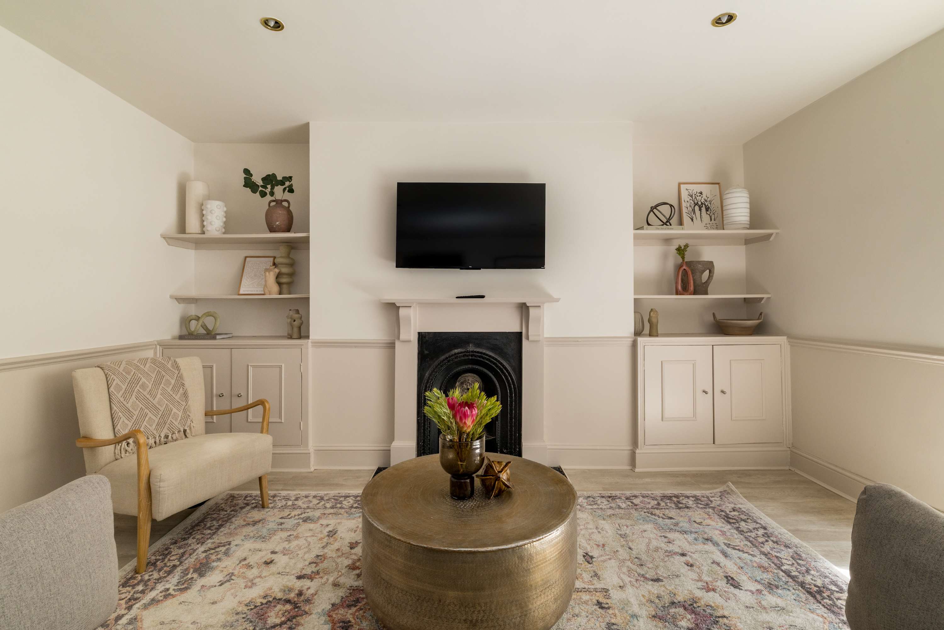 Brass & Shaker Clapham in Clapham Road 361 SW9 9BT - Property image 3 - VivreStays