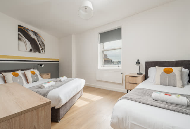 2 Bedroom Berry Street Apartments in Berry Street L1 4JF - Property image 27 - VivreStays