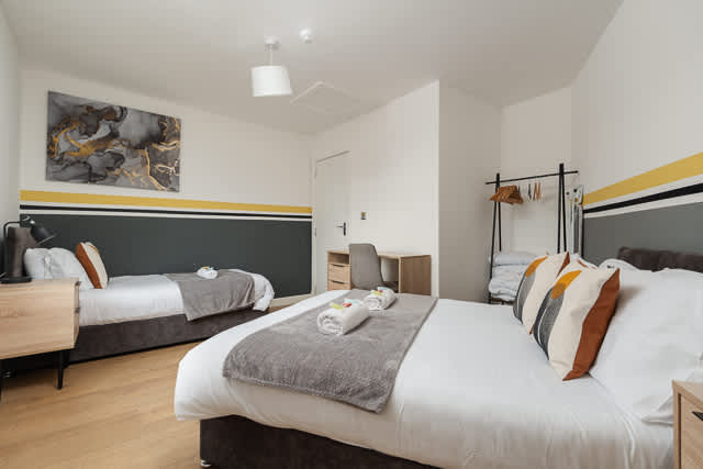 2 Bedroom Berry Street Apartments in Berry Street L1 4JF - Property image 30 - VivreStays