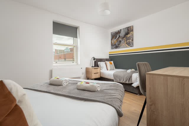 2 Bedroom Berry Street Apartments in Berry Street L1 4JF - Property image 5 - VivreStays