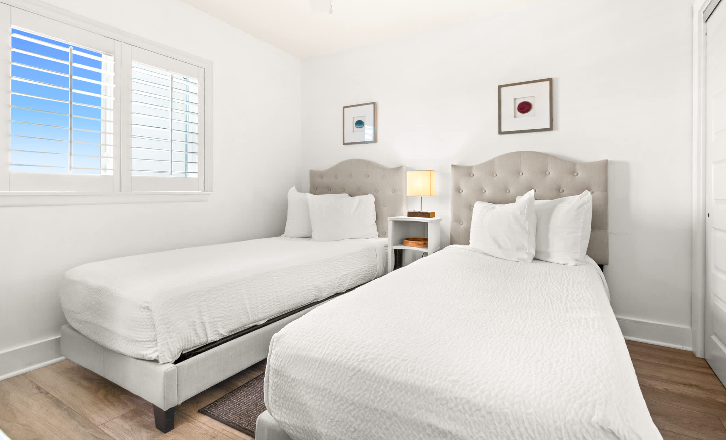 One Seagrove Place 1206 | Photo 14