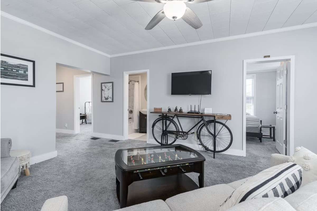 Cozy 3BR Home | Walk to West Baden Springs Hotel