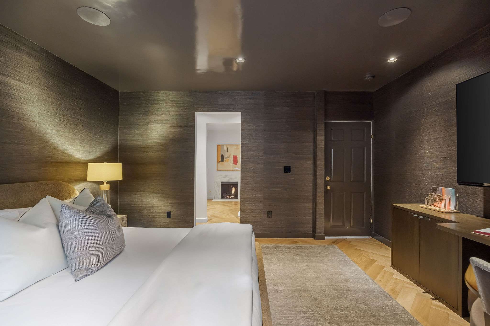Wake up in a peaceful guest suite tucked beneath vaulted ceilings.