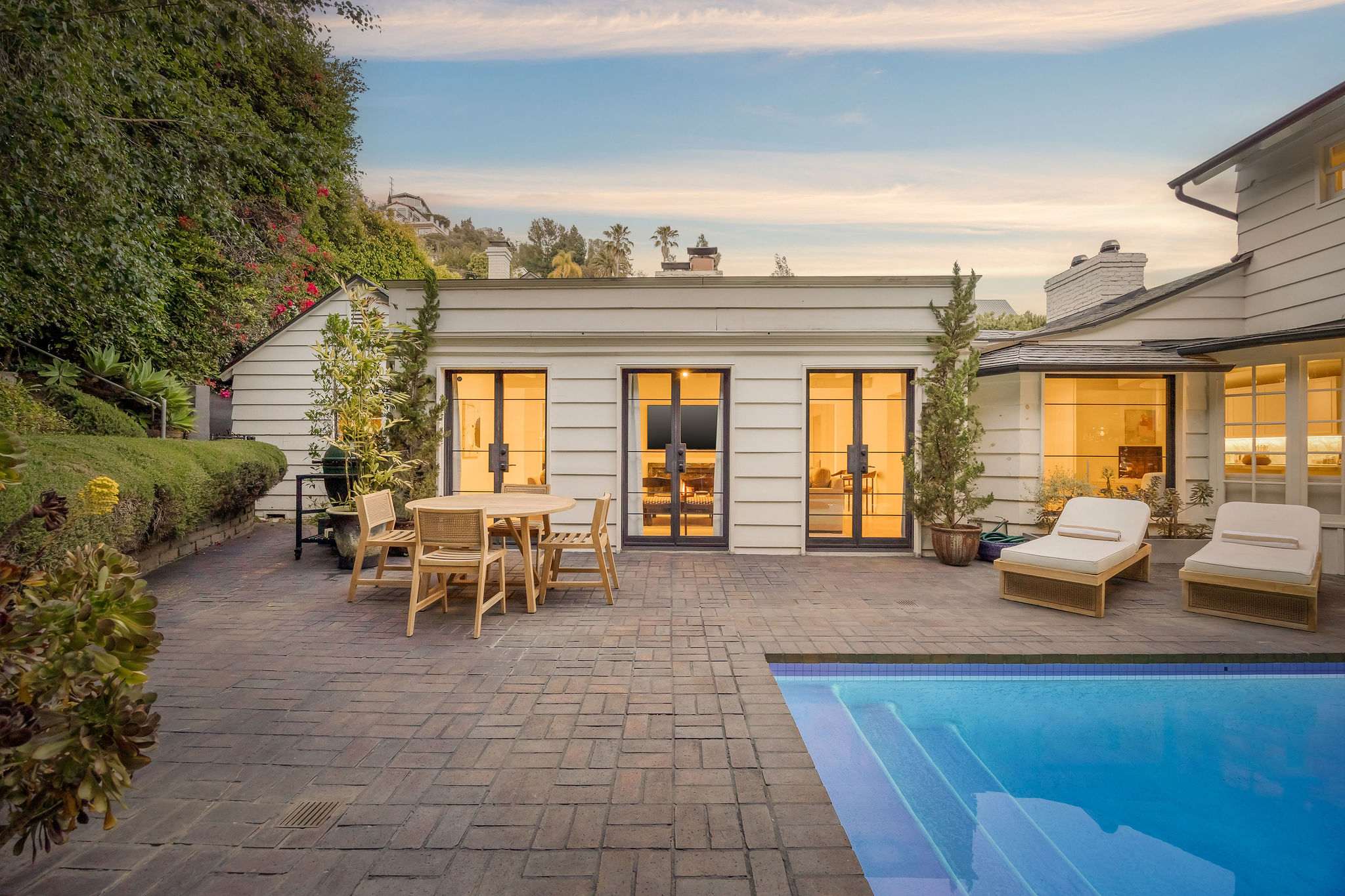 Dine, lounge, and soak up the California sunshine in total privacy.
