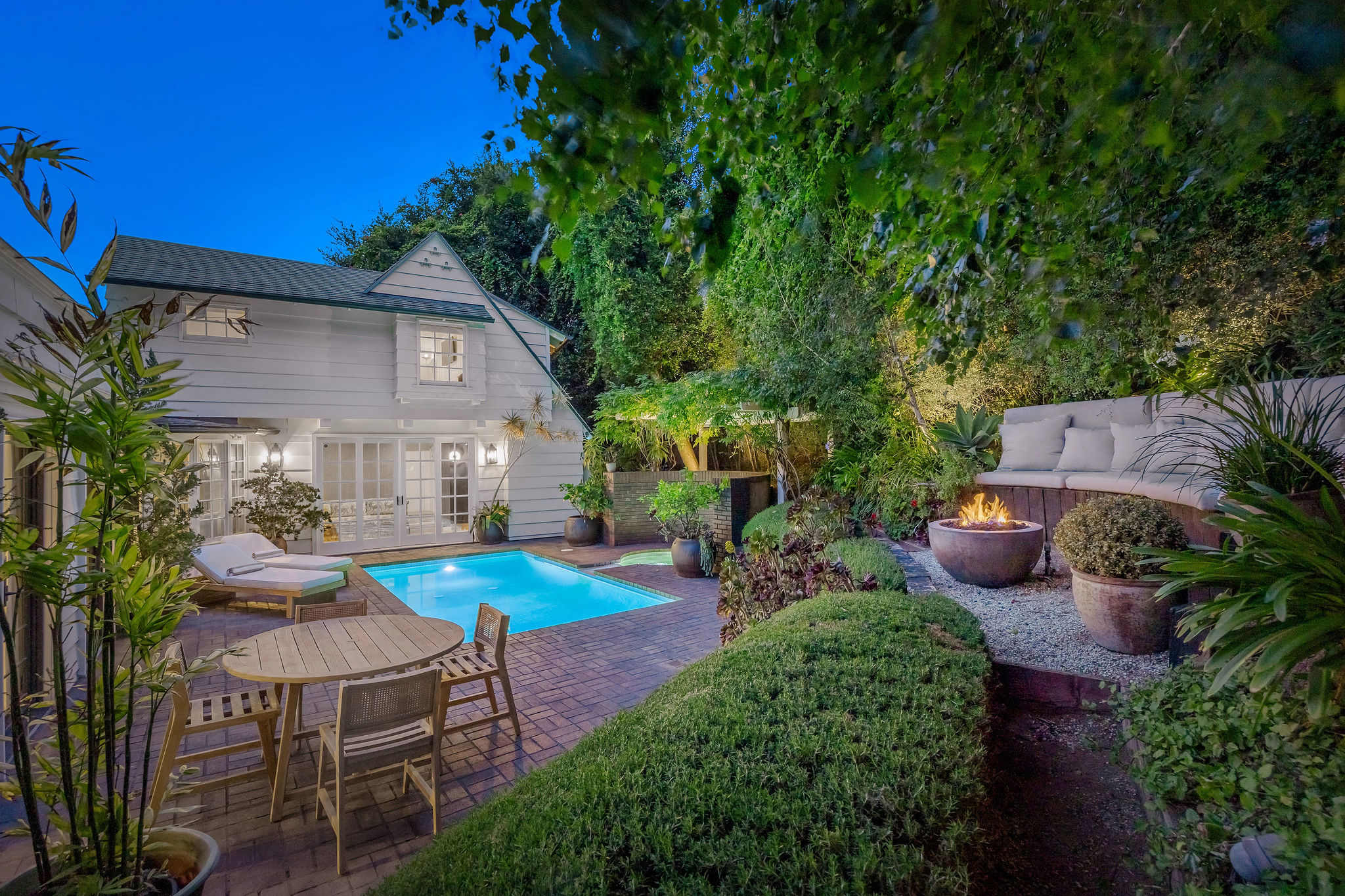 Enjoy magical evenings under the lights with spaces made for entertaining.