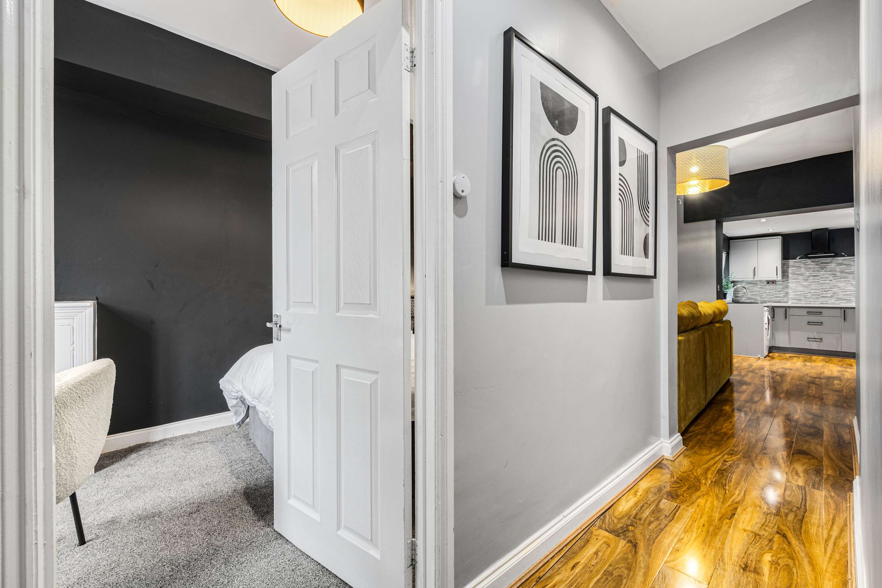 3 BR Home 3 min Close to MCR City Centre+Free Park in Eldermount Road 22 M9 8BT - Property image 21 - VivreStays
