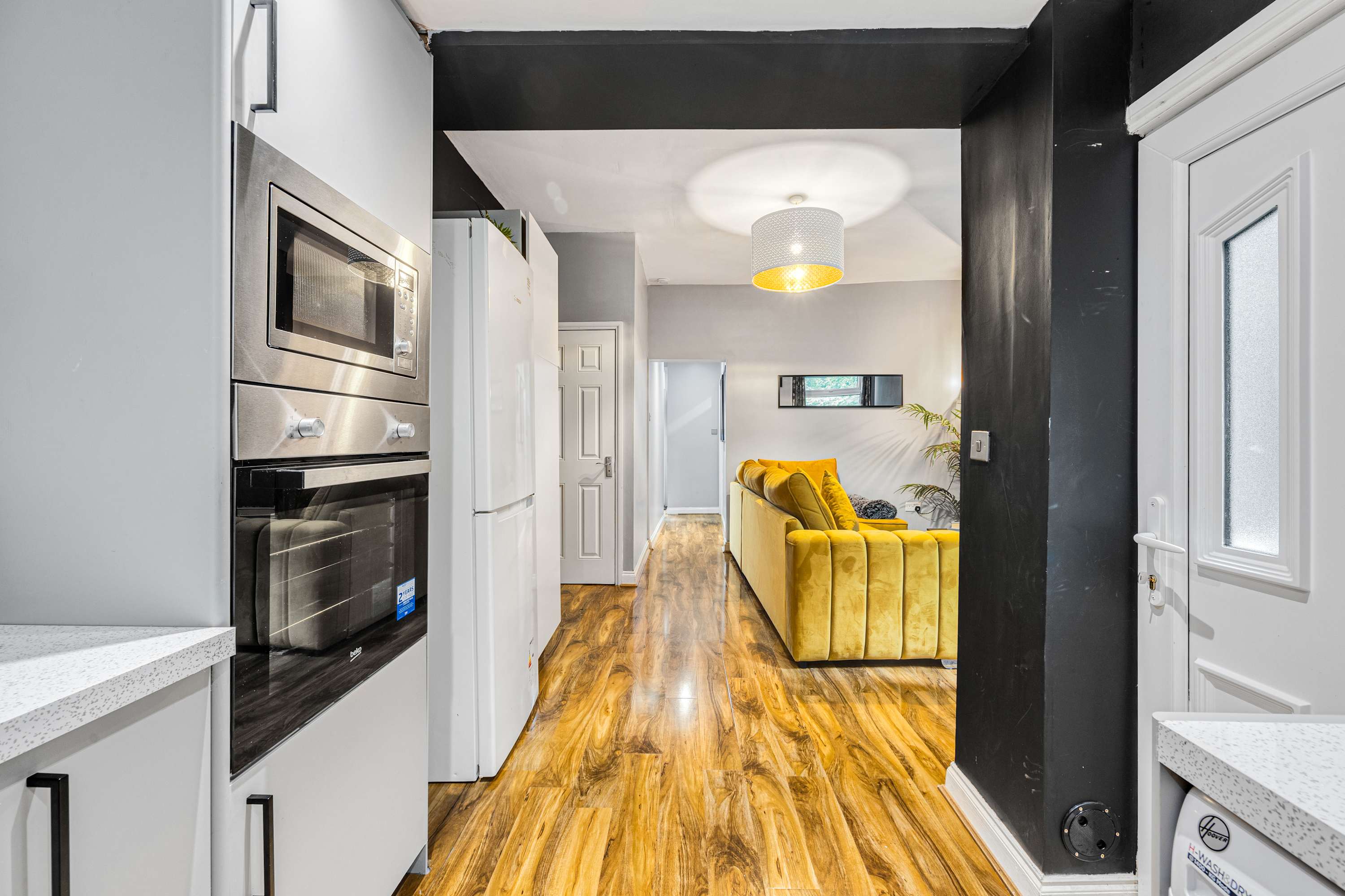 3 BR Home 3 min Close to MCR City Centre+Free Park in Eldermount Road 22 M9 8BT - Property image 22 - VivreStays