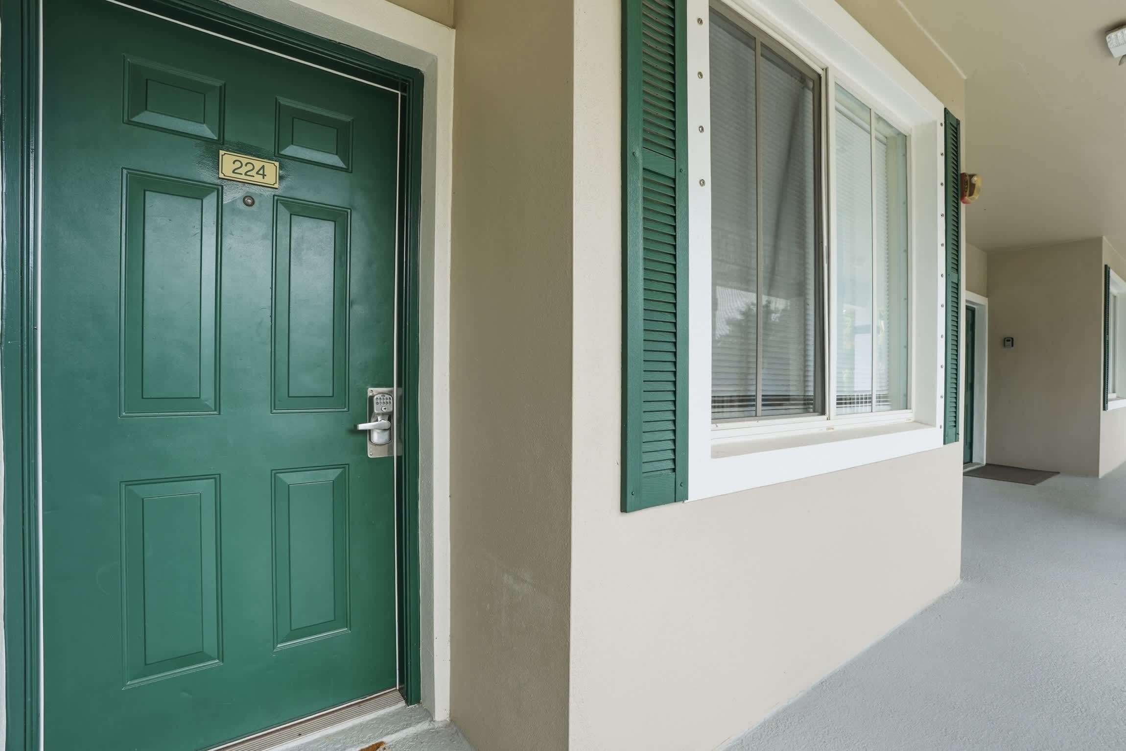 224 Second Floor Lake View Sleeps 6 | Photo 11