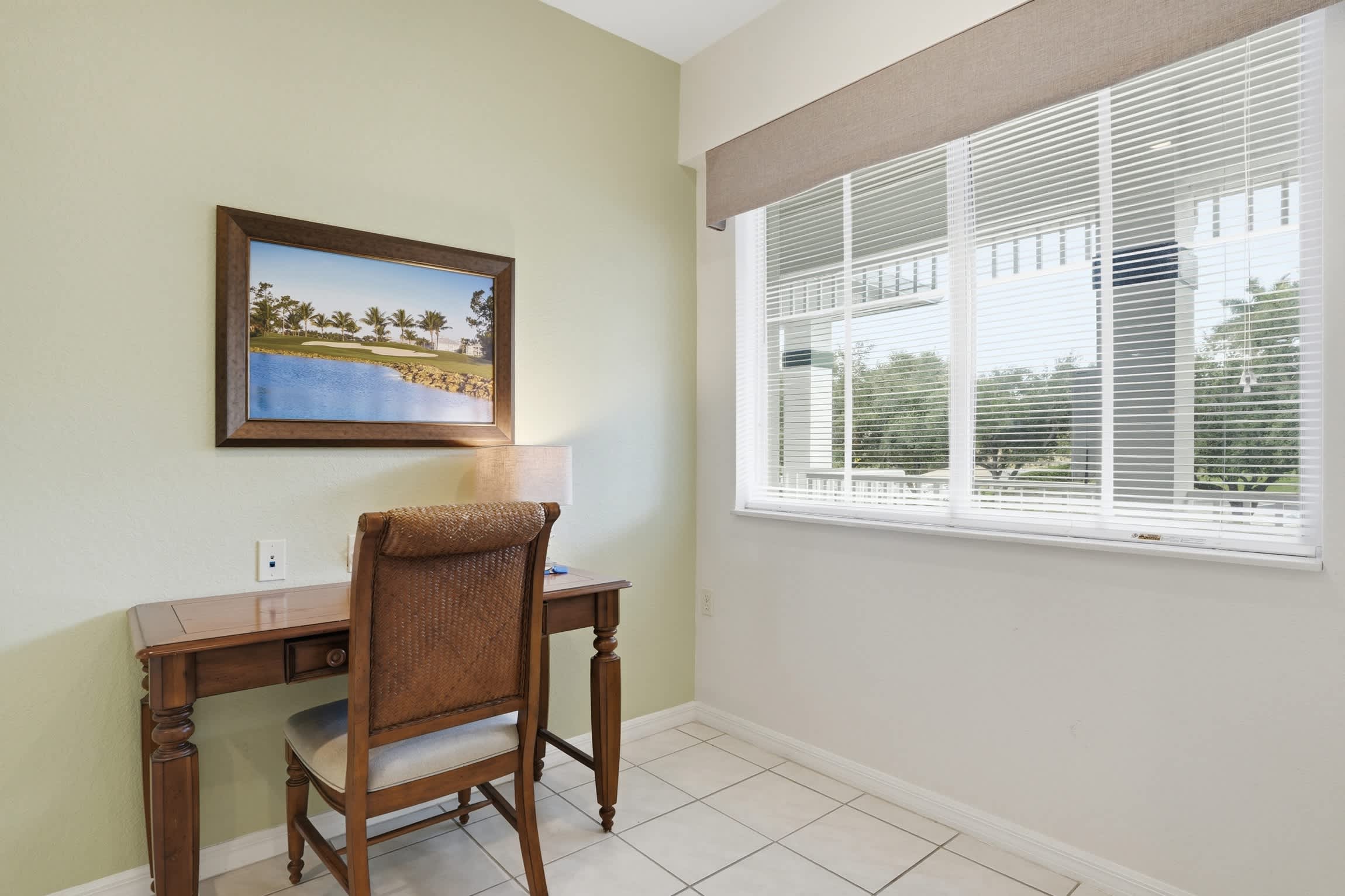224 Second Floor Lake View Sleeps 6 | Photo 17