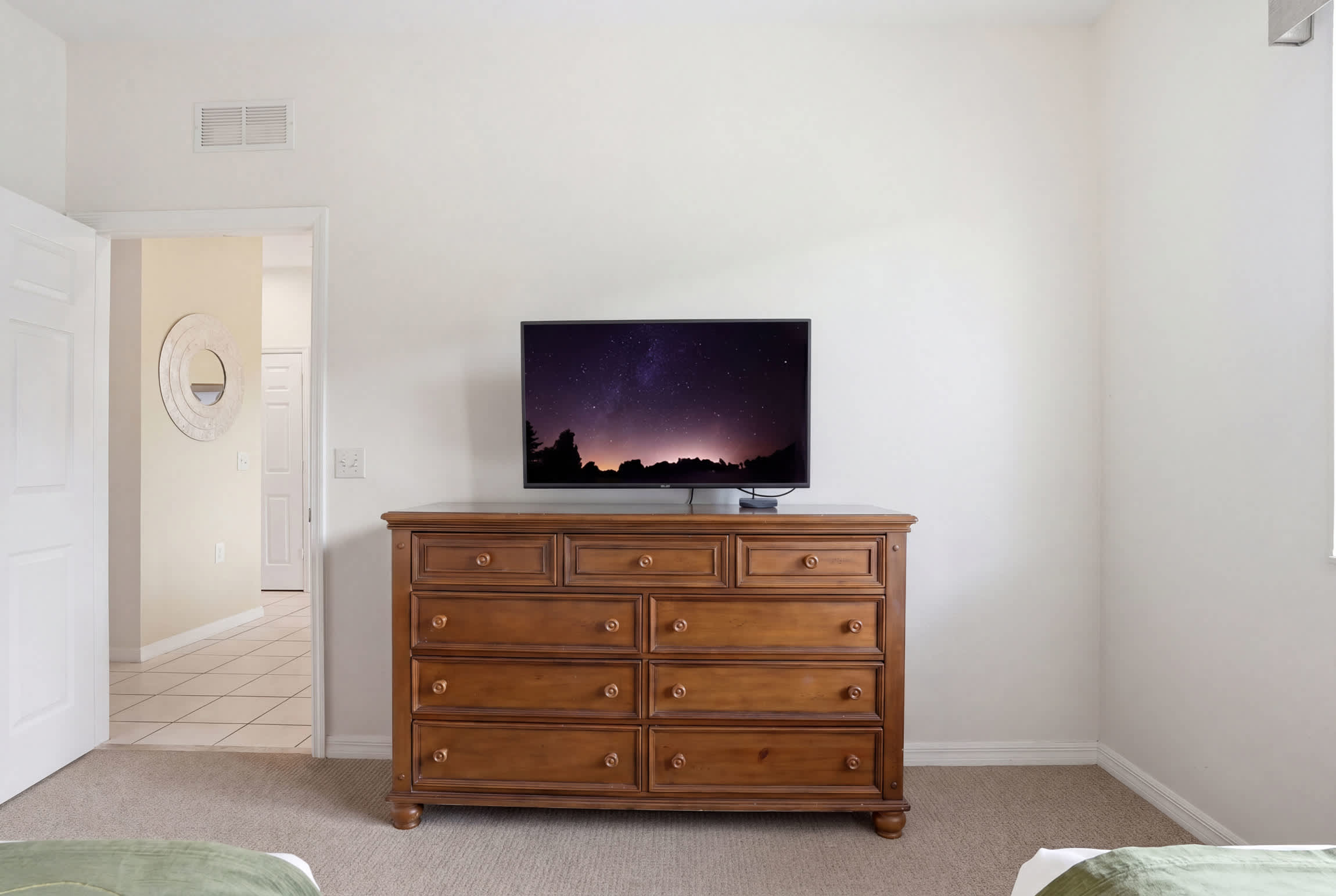 224 Second Floor Lake View Sleeps 6 | Photo 29