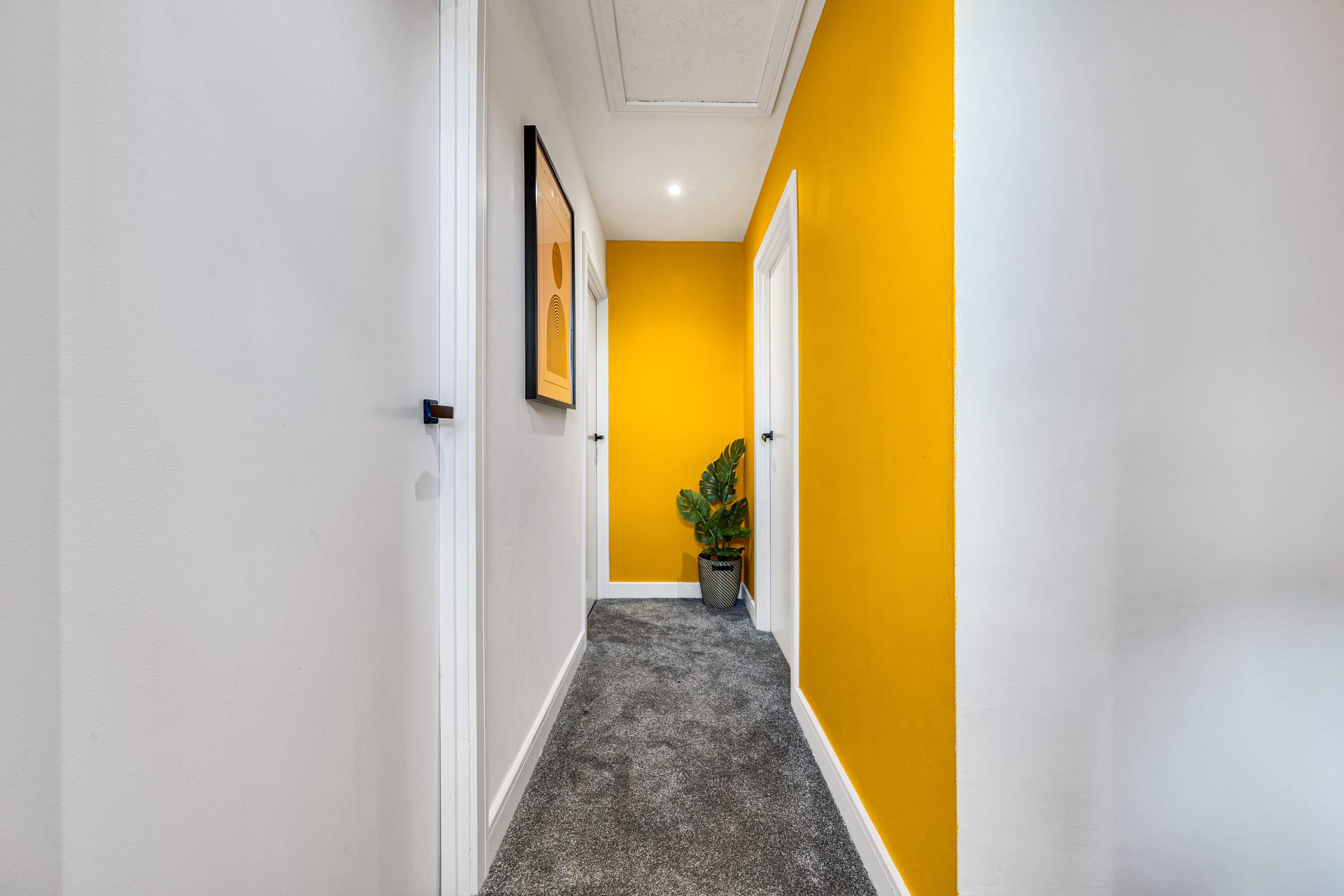 4Bed Salford Quays | Sleeps 8 | 2 Ensuites|Parking in Crowther Avenue 7 M5 3JU - Property image 22 - VivreStays