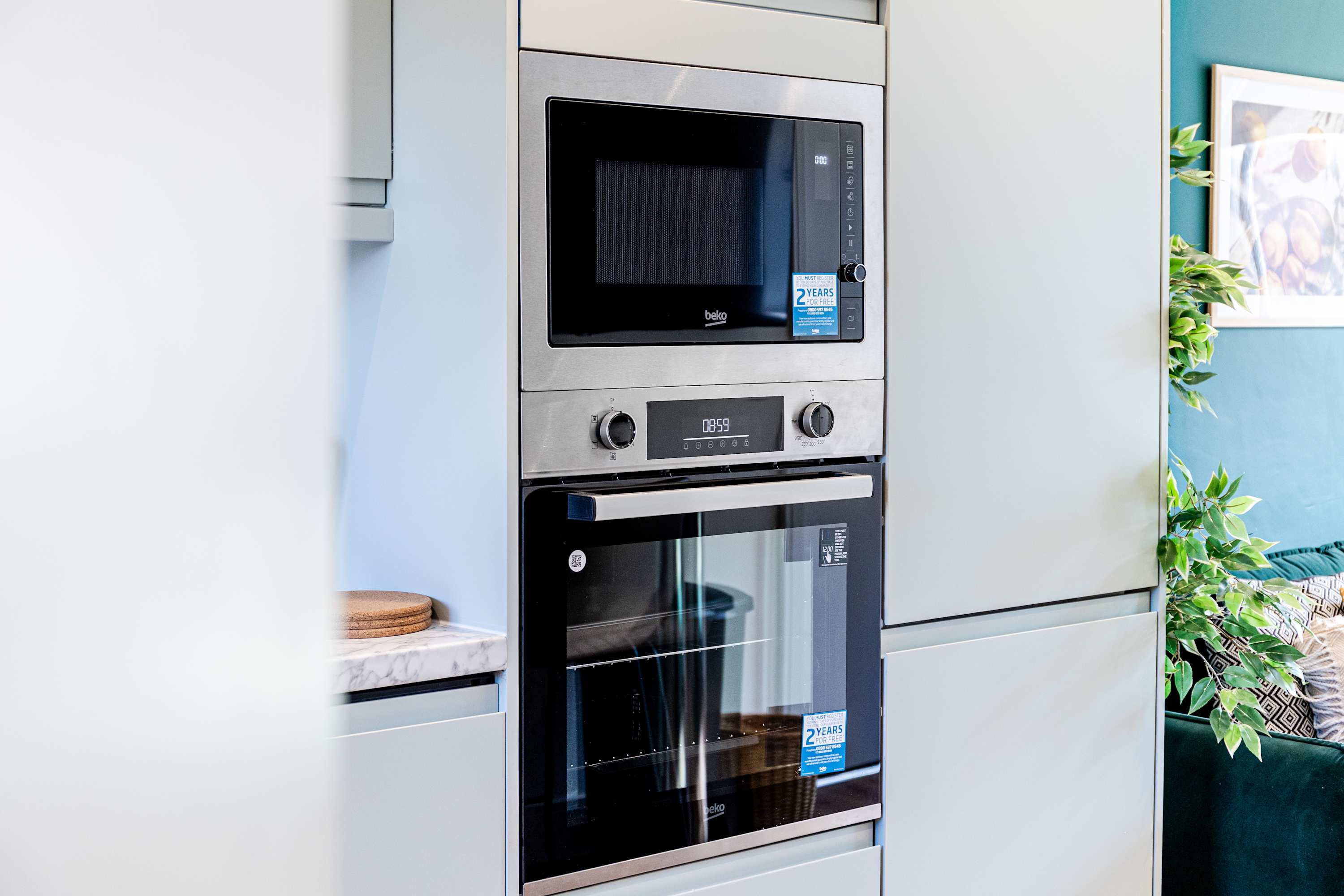 4Bed Salford Quays | Sleeps 8 | 2 Ensuites|Parking in Crowther Avenue 7 M5 3JU - Property image 31 - VivreStays