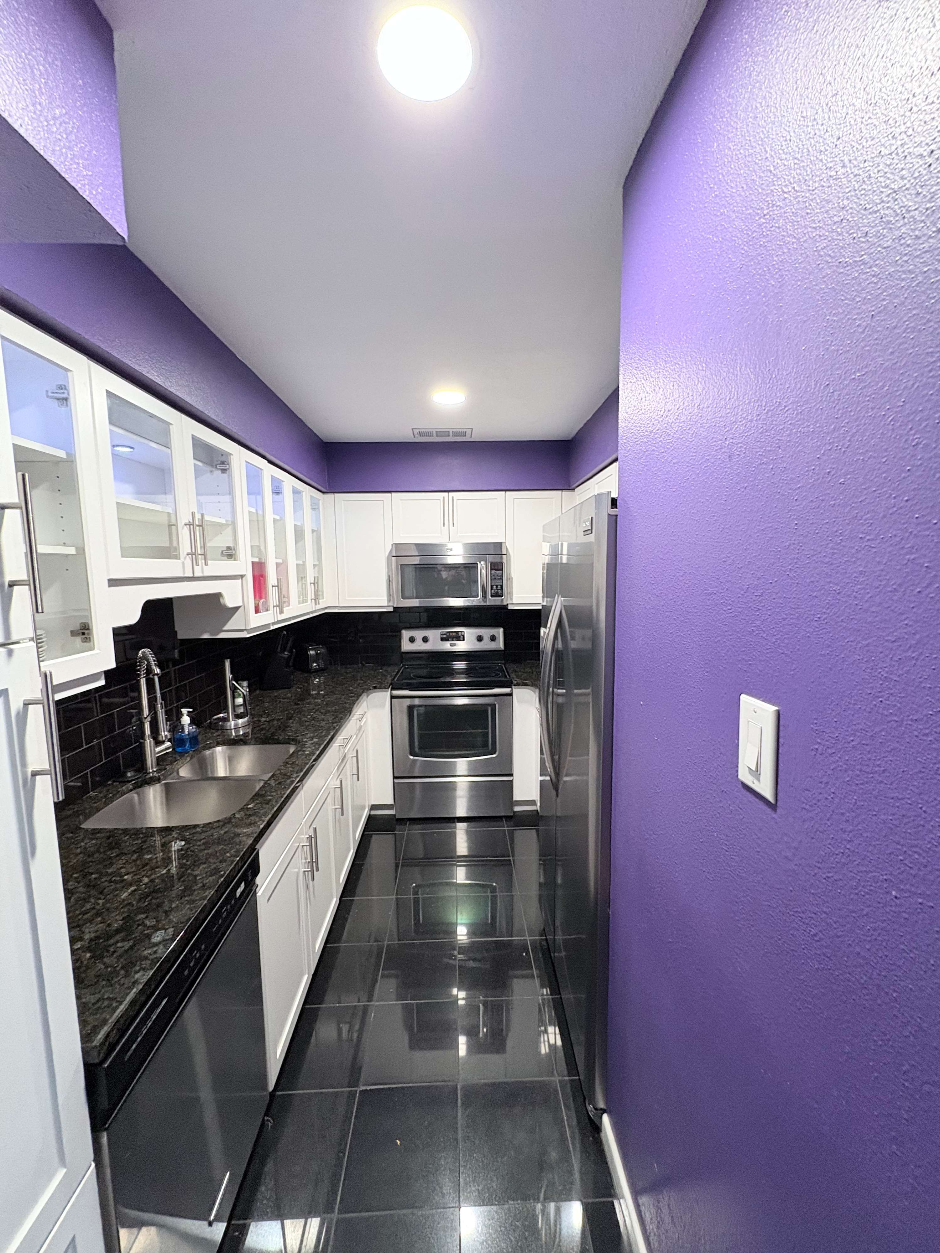 Spacious Austin Retreat: 3BR, Pool & Views