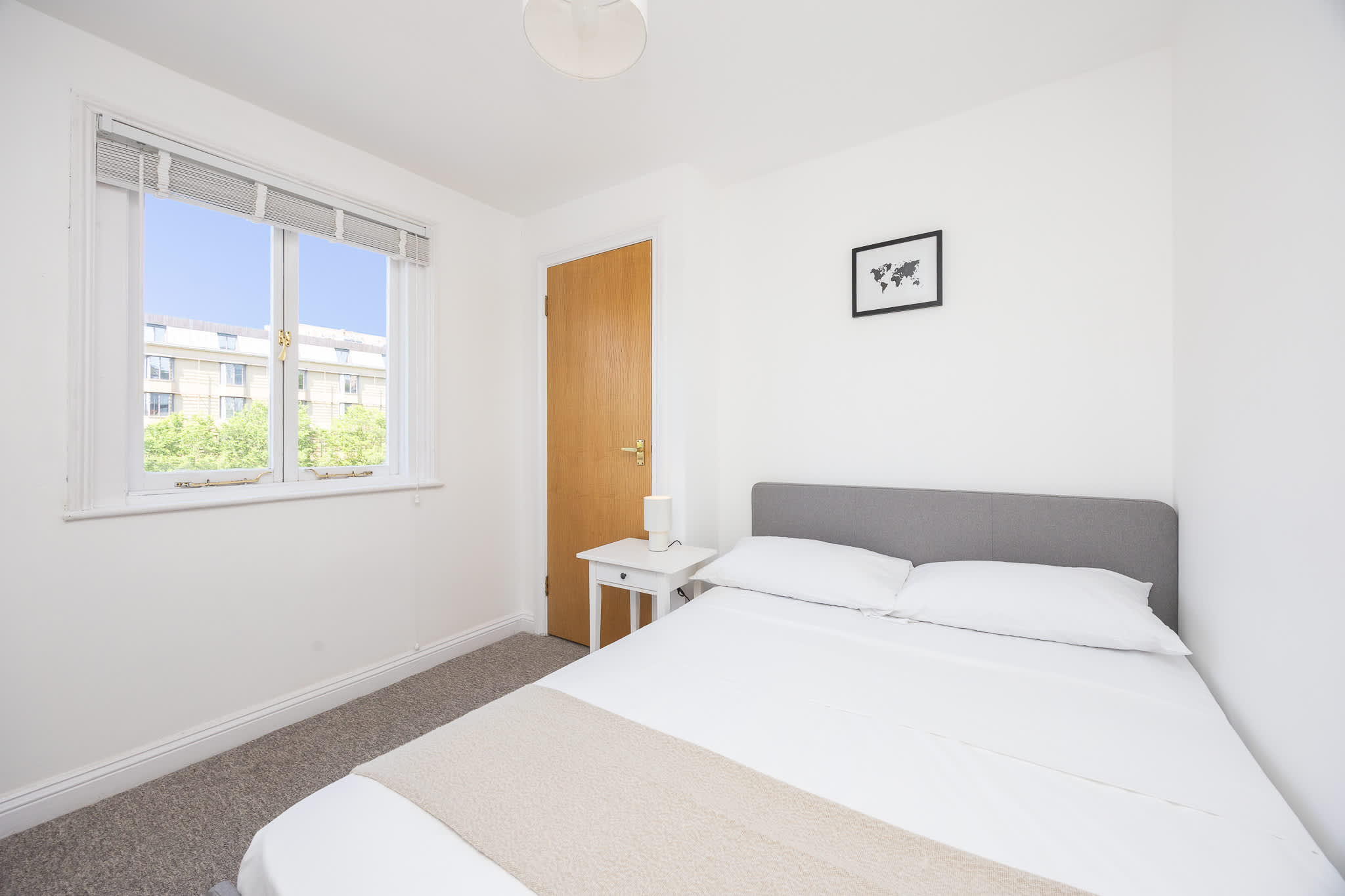 Brighton for 10 | Minutes from the Beach | Central in Grande Parade BN2 9QA - Property image 6 - VivreStays