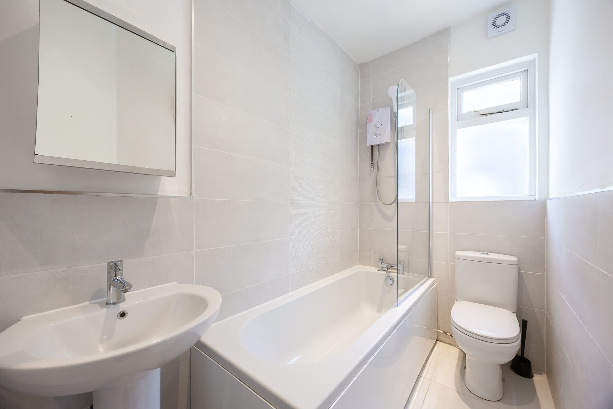 Brighton for 10 | Minutes from the Beach | Central in Grande Parade BN2 9QA - Property image 8 - VivreStays