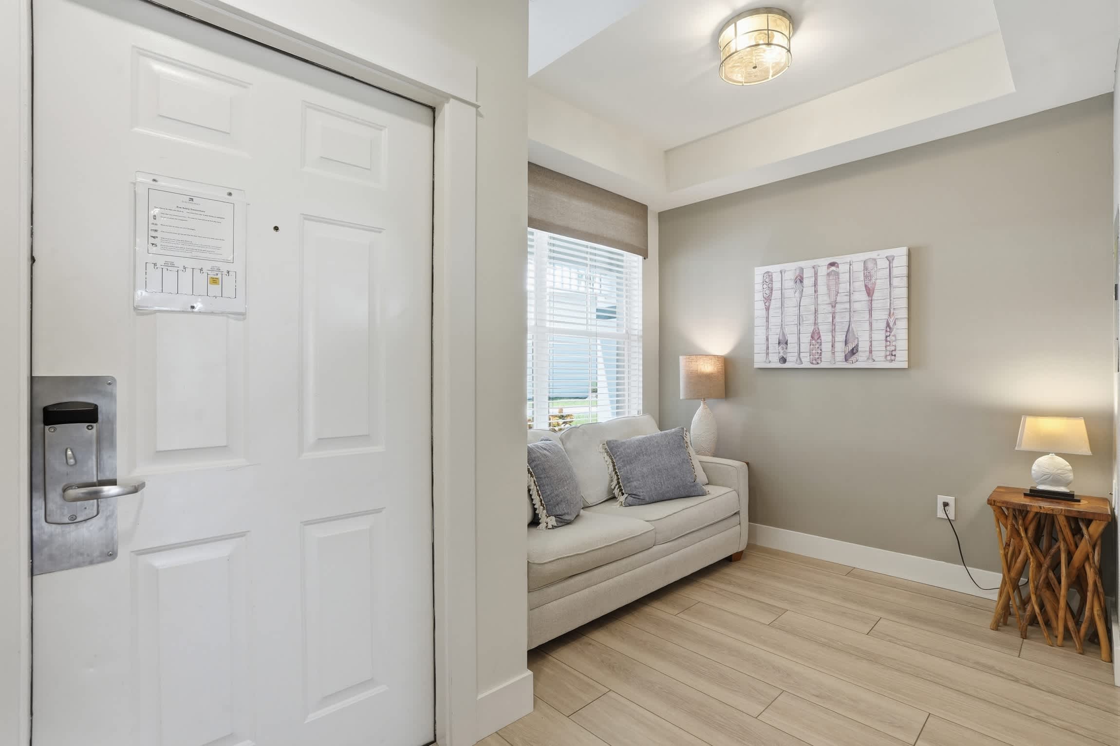 1512 Nicely Updated with Golf and Lake View | Photo 12
