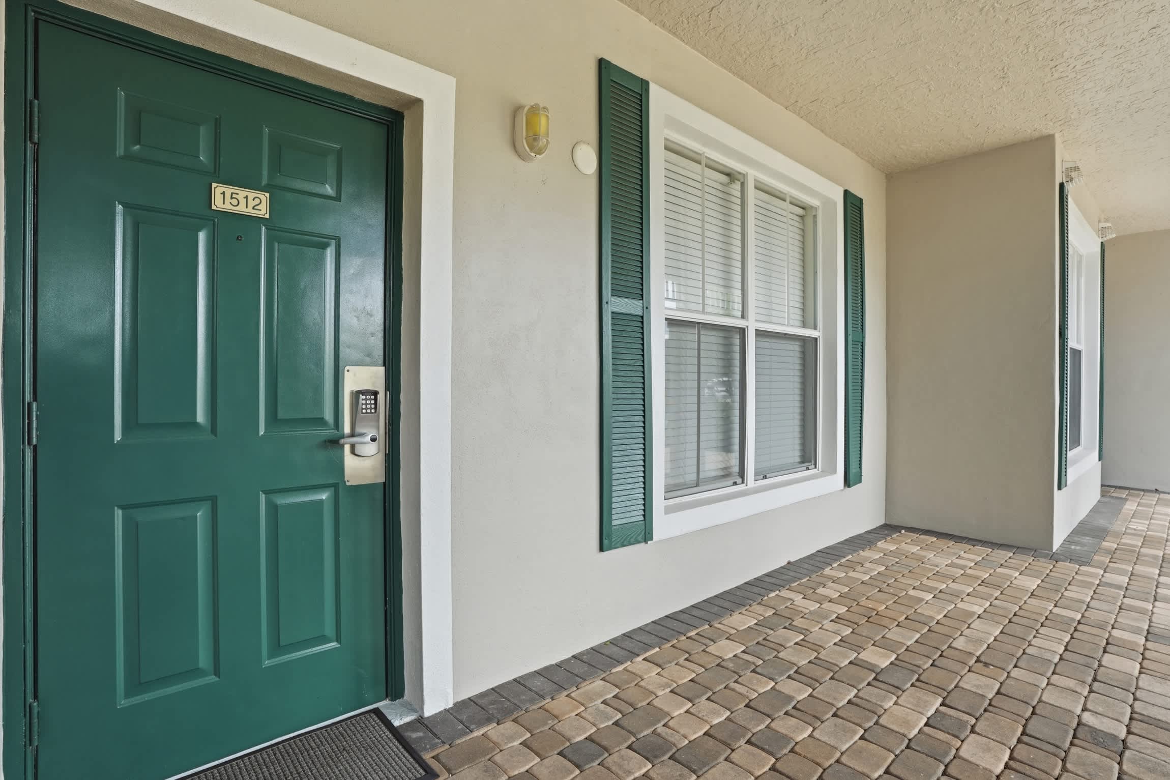 1512 Nicely Updated with Golf and Lake View | Photo 11