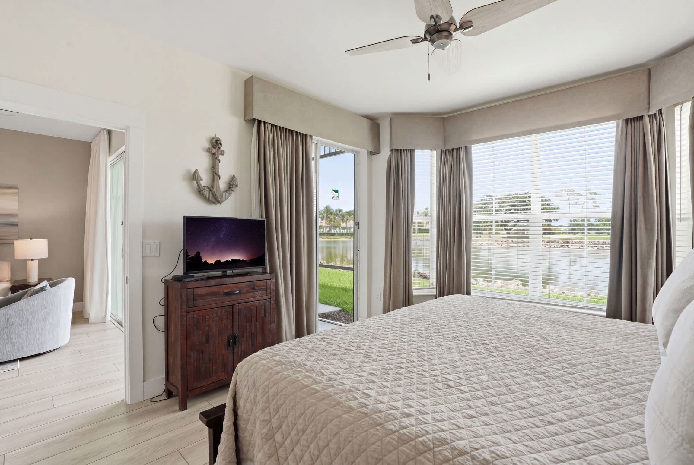 1512 Nicely Updated with Golf and Lake View | Photo 21