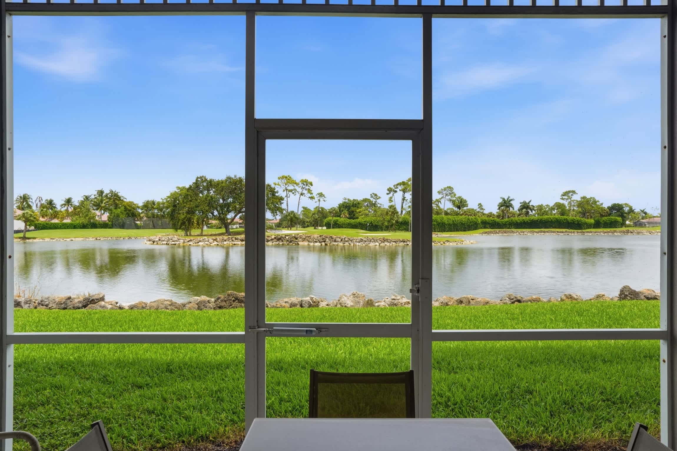 1512 Nicely Updated with Golf and Lake View | Photo 27