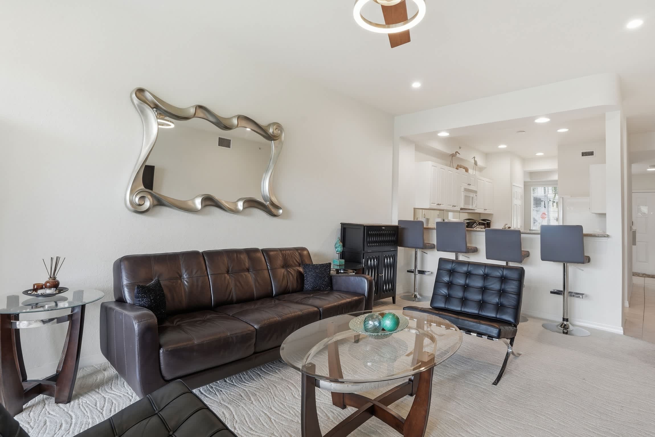 814 Lake and Fountain View Chic Furnishings | Photo 16