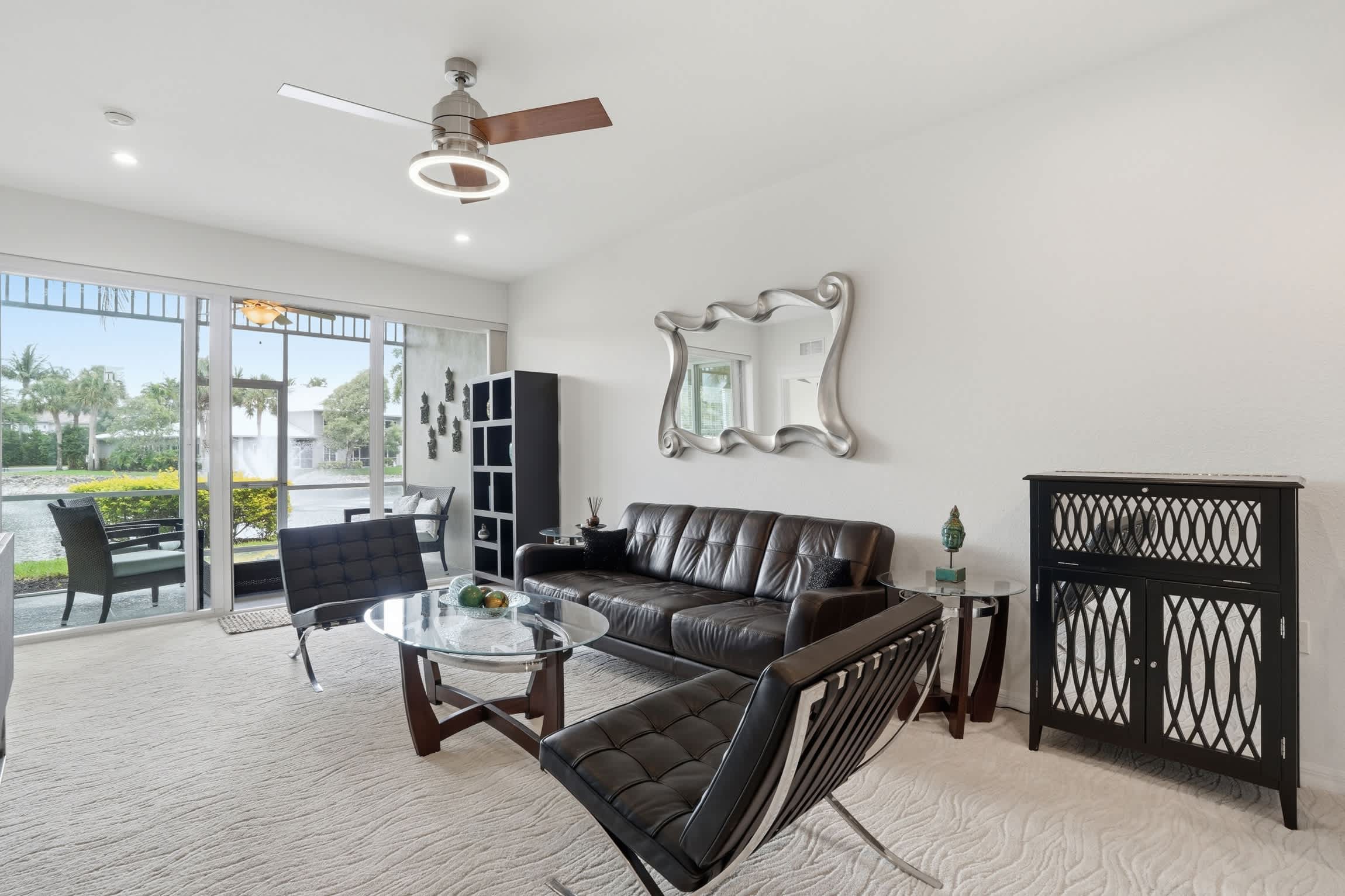814 Lake and Fountain View Chic Furnishings | Photo 15