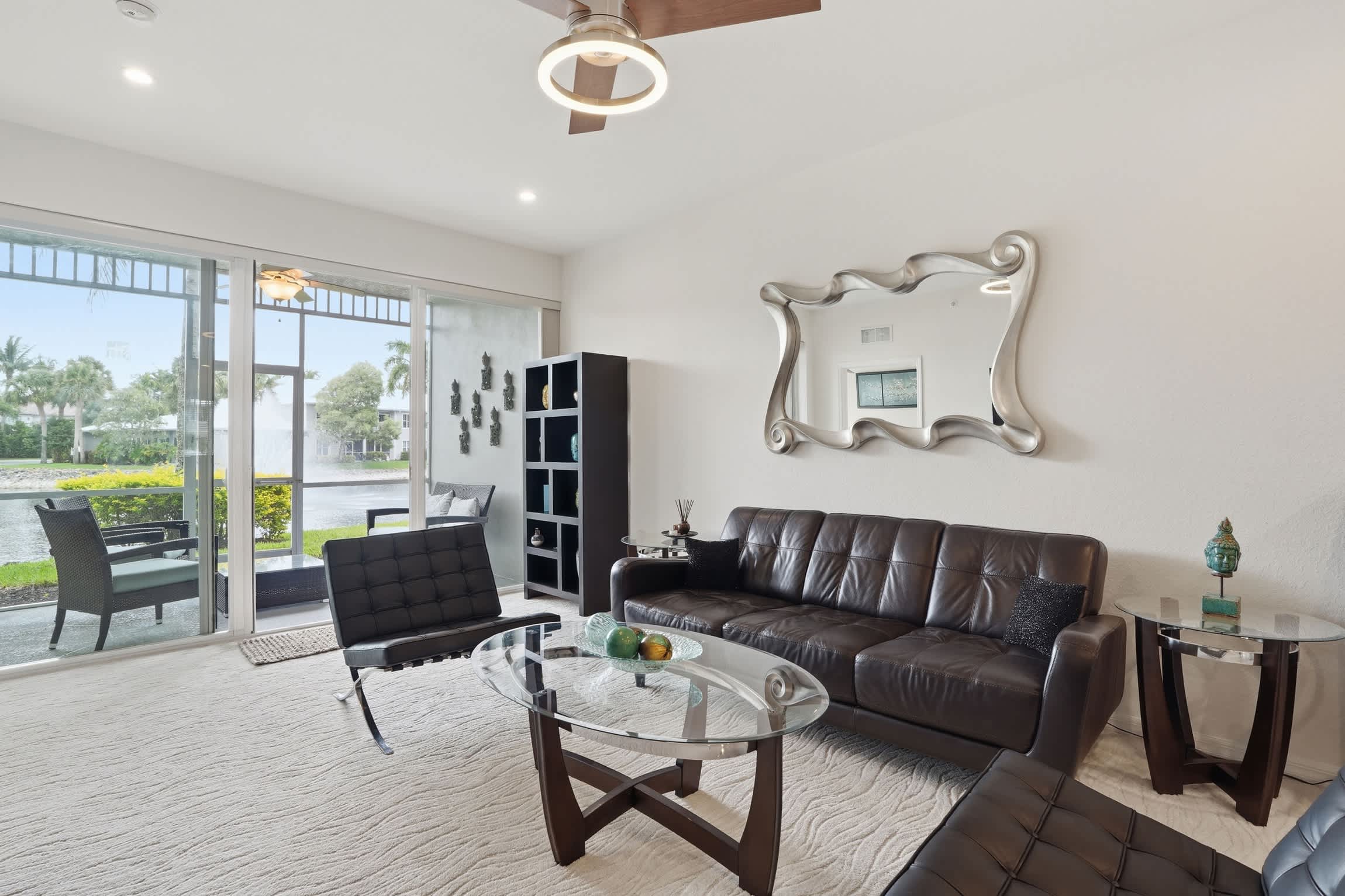 814 Lake and Fountain View Chic Furnishings | Photo 12
