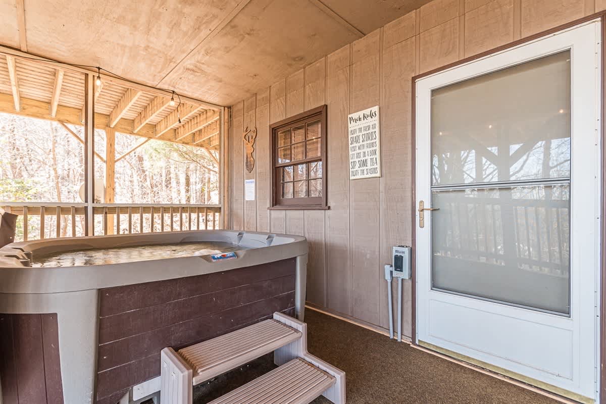 DEER HAVEN | MOUNTAIN VIEW | HOT TUB | VINEYARDS