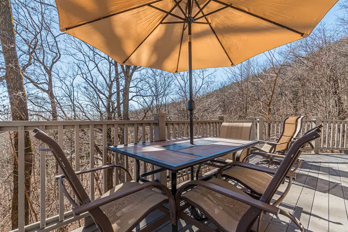 DEER HAVEN | MOUNTAIN VIEW | HOT TUB | VINEYARDS