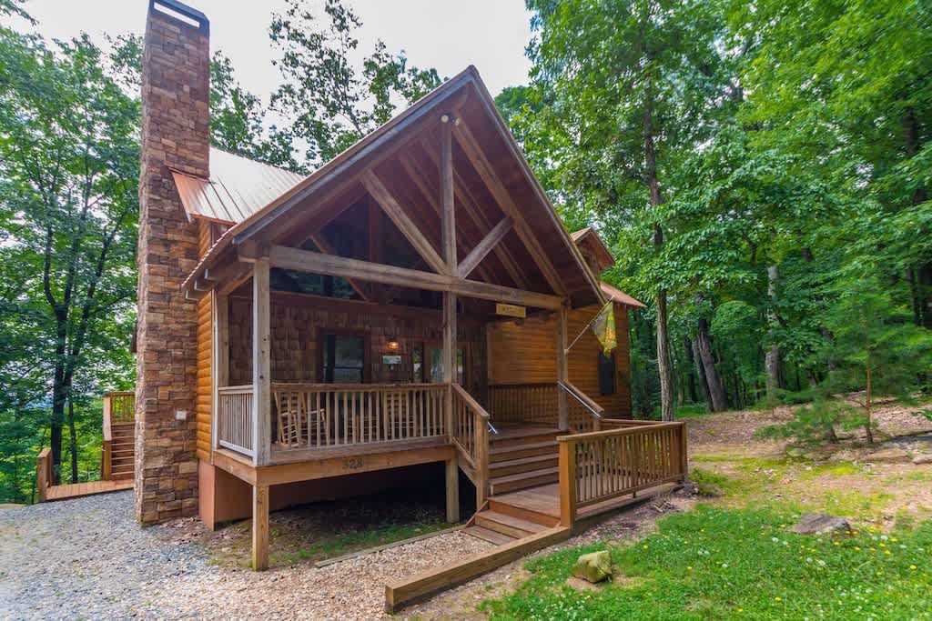 SUNRISE SUMMIT | MOUNTAIN VIEW | PRIVATE | HOT TUB