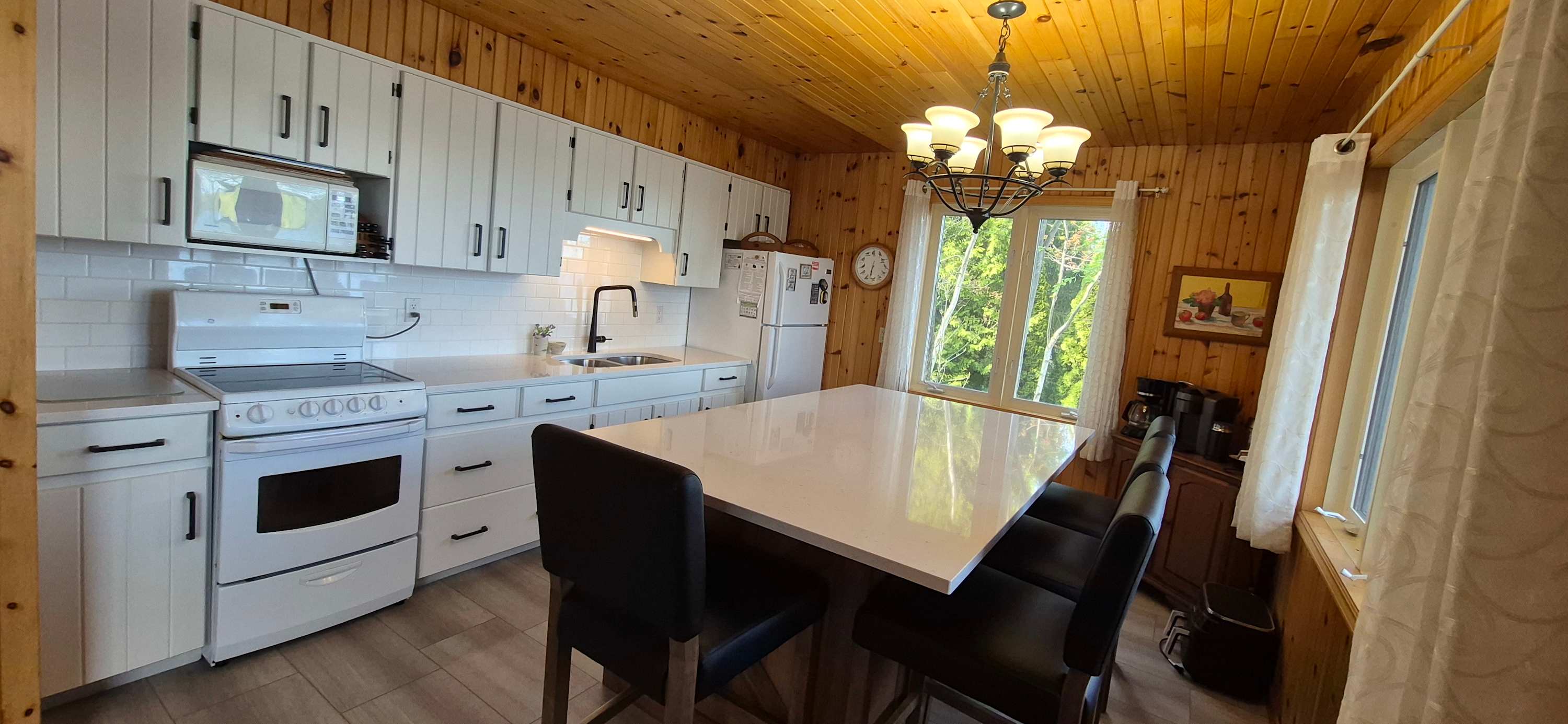 RC - Cottage #1997|Miller Lake|Tobermory|Cottage Vacations|