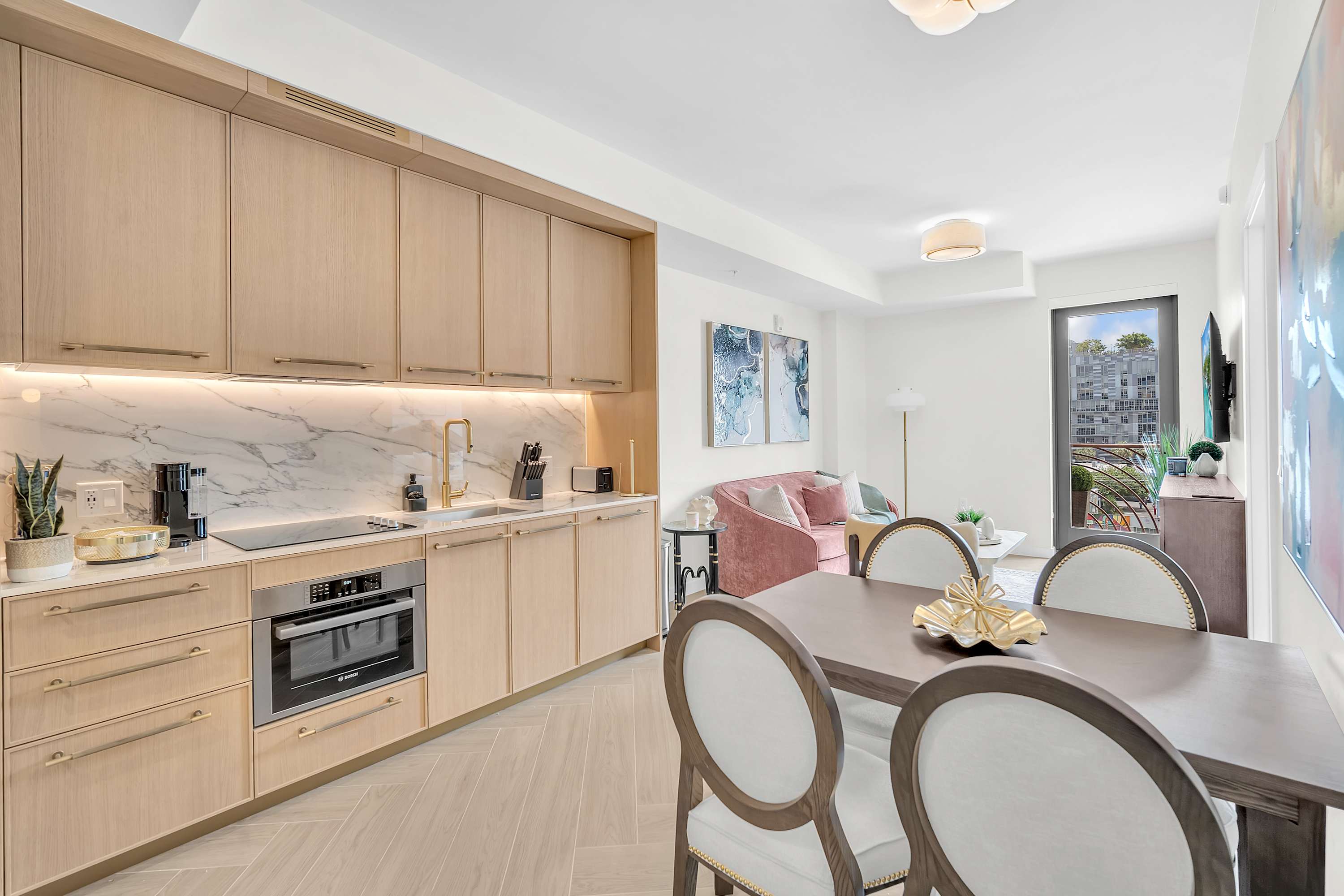 Wynwood Condo W Rooftop Pool & City Views!