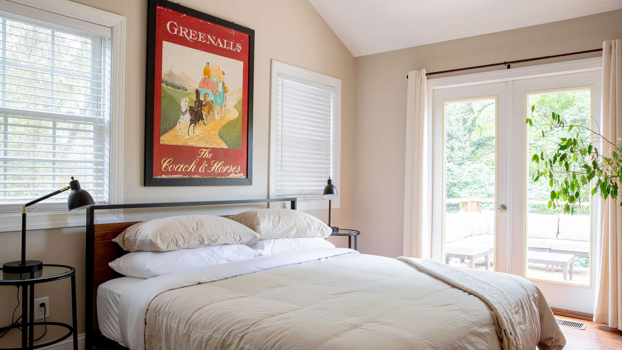 Downtown Carriage House - vacation rental in Charlottesville — photo 3 of 12