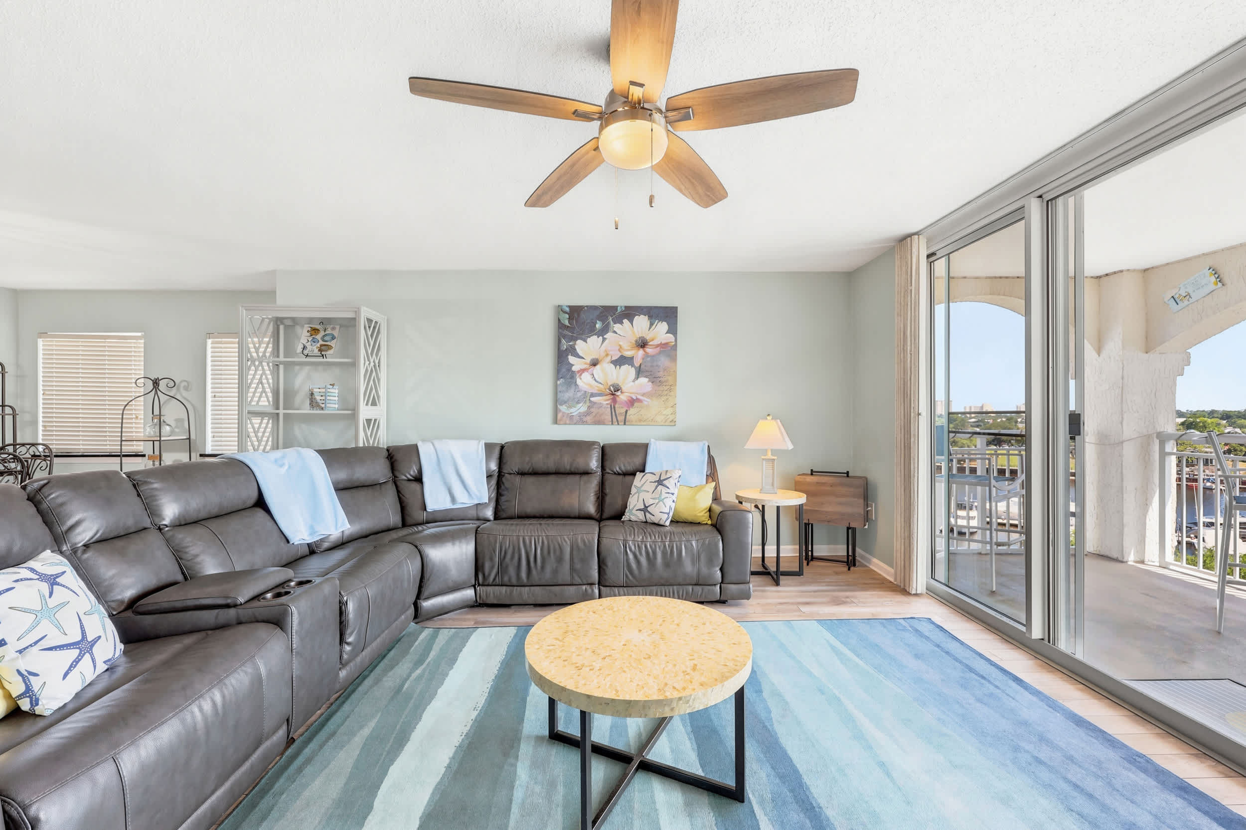 Chic Yacht Club Luxury Waterfront Suite