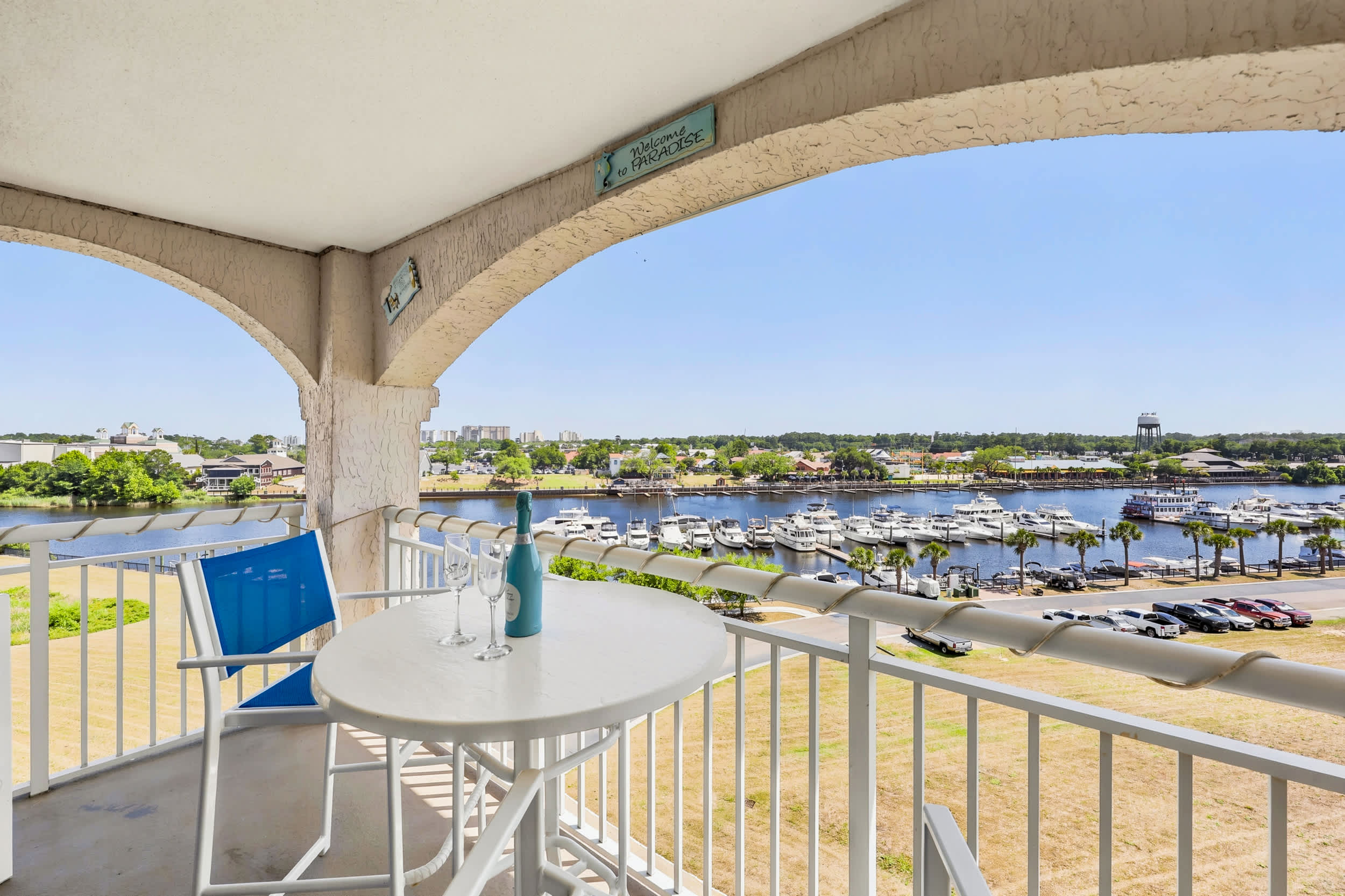 Chic Yacht Club Luxury Waterfront Suite