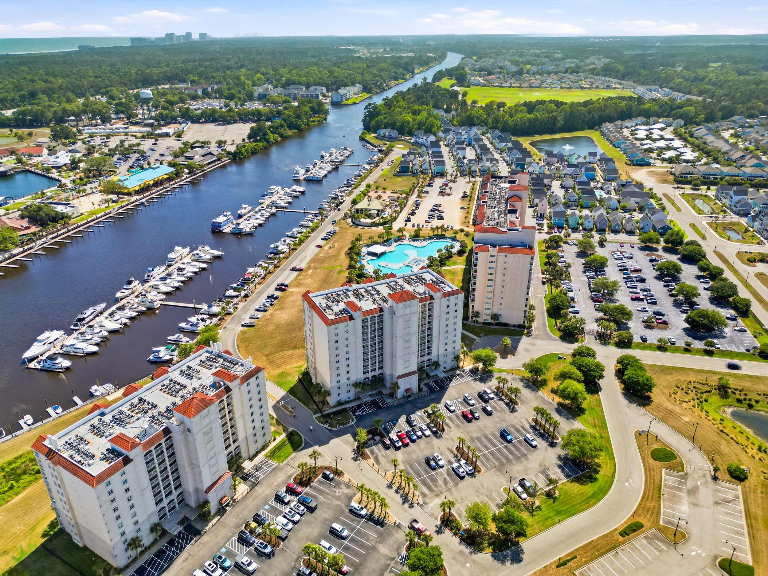 Chic Yacht Club Luxury Waterfront Suite