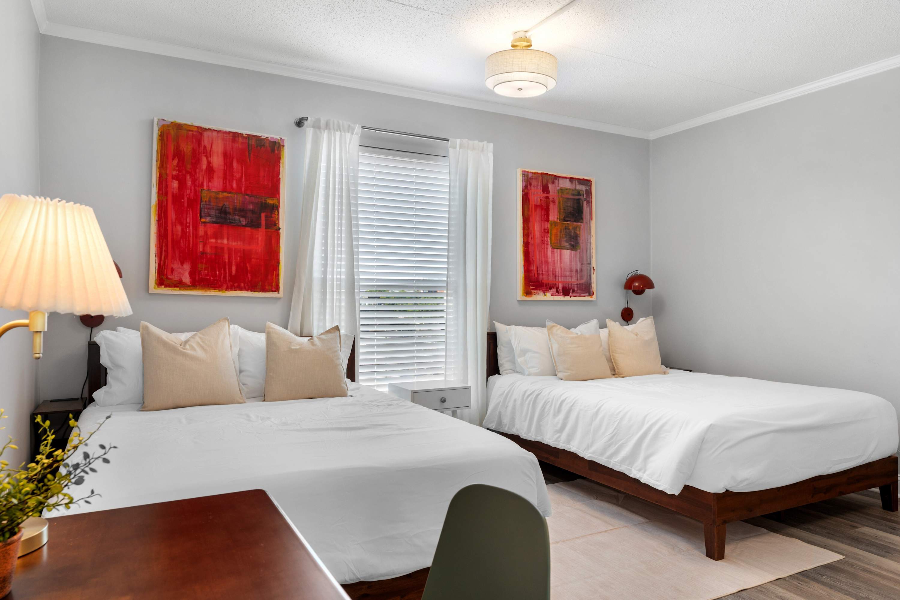 Music Row Condo · Guitar Pool · Near Broadway