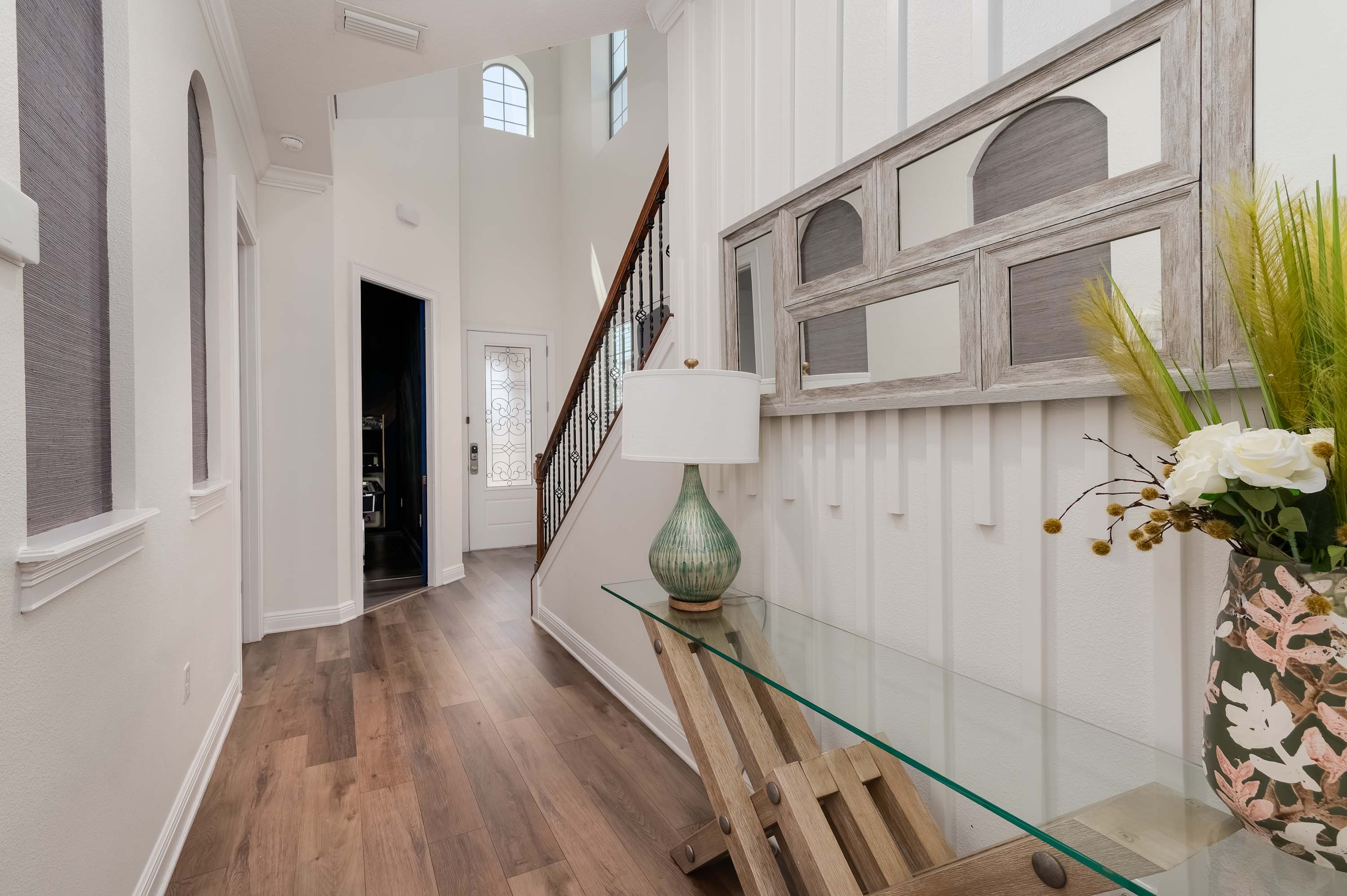 Family villa w/pool & game room