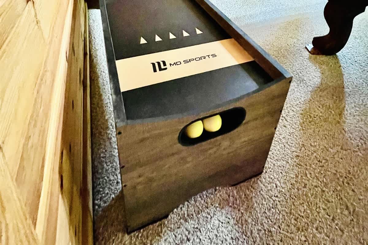 BEAR CROSSING - HOT TUB, GAME ROOM, SECLUDED