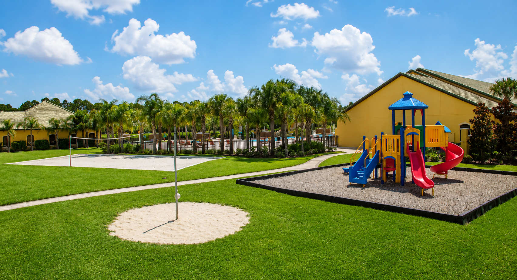 Private pool & FREE Resort near Disney! Sleeps 8