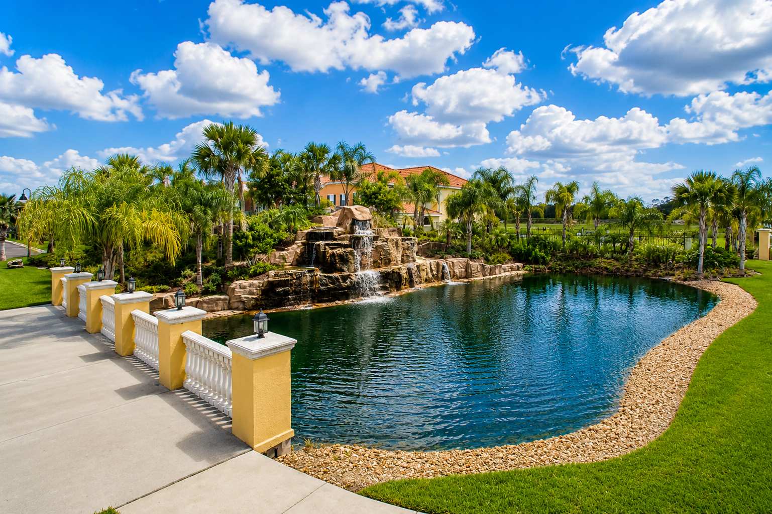 Private pool & FREE Resort near Disney! Sleeps 8