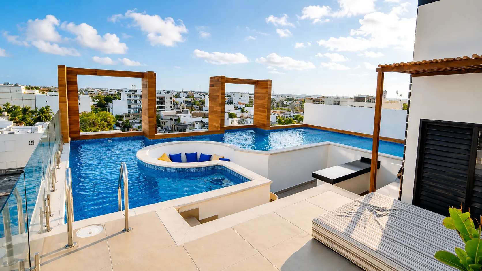 Dreamy Rooftop Pool Studio near Beach · Cosmo 42 — Playa del Carmen, Quintana Roo — vacation rental