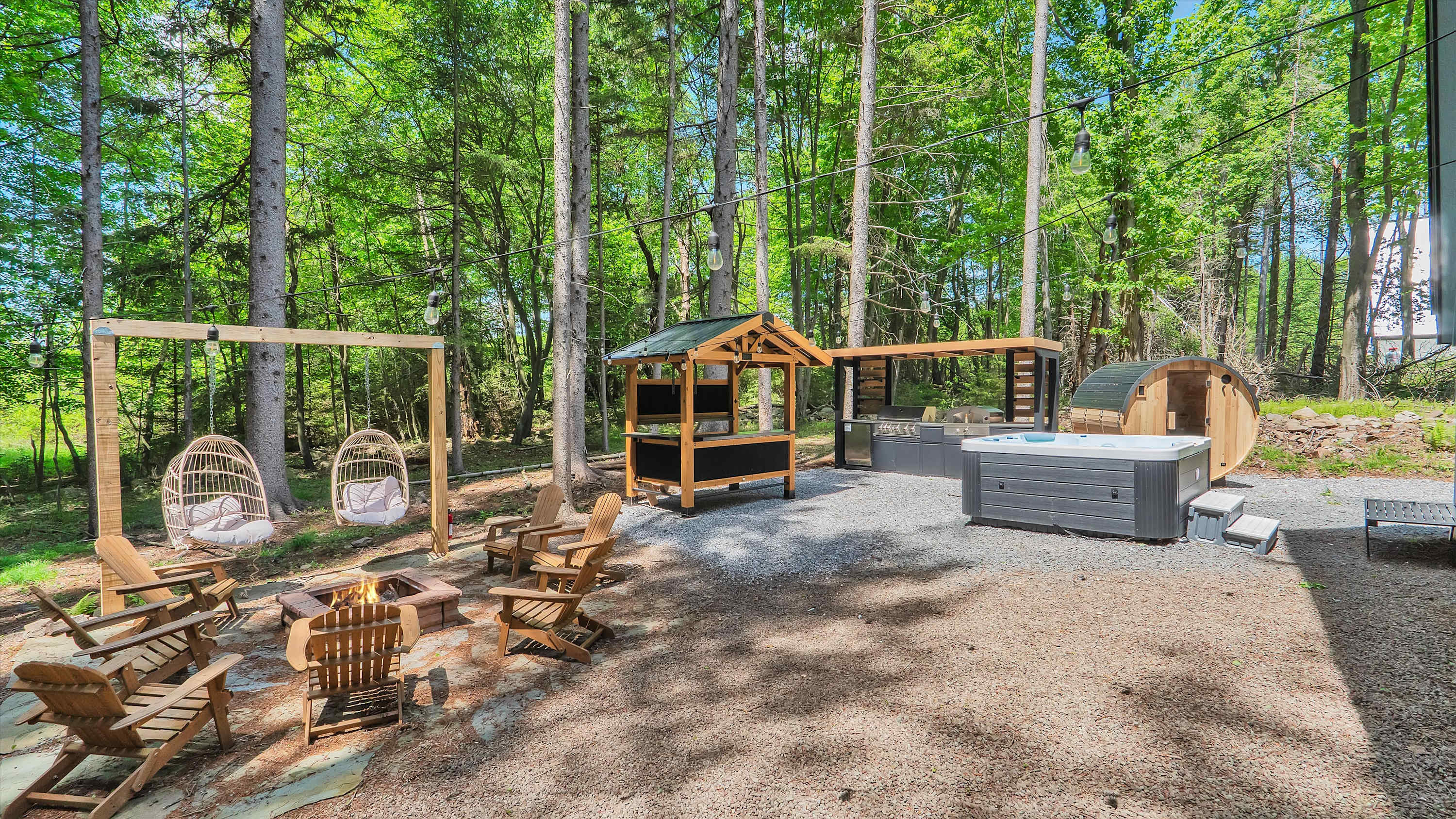 Pines A-Frame Cabin | Sauna | HotTub 