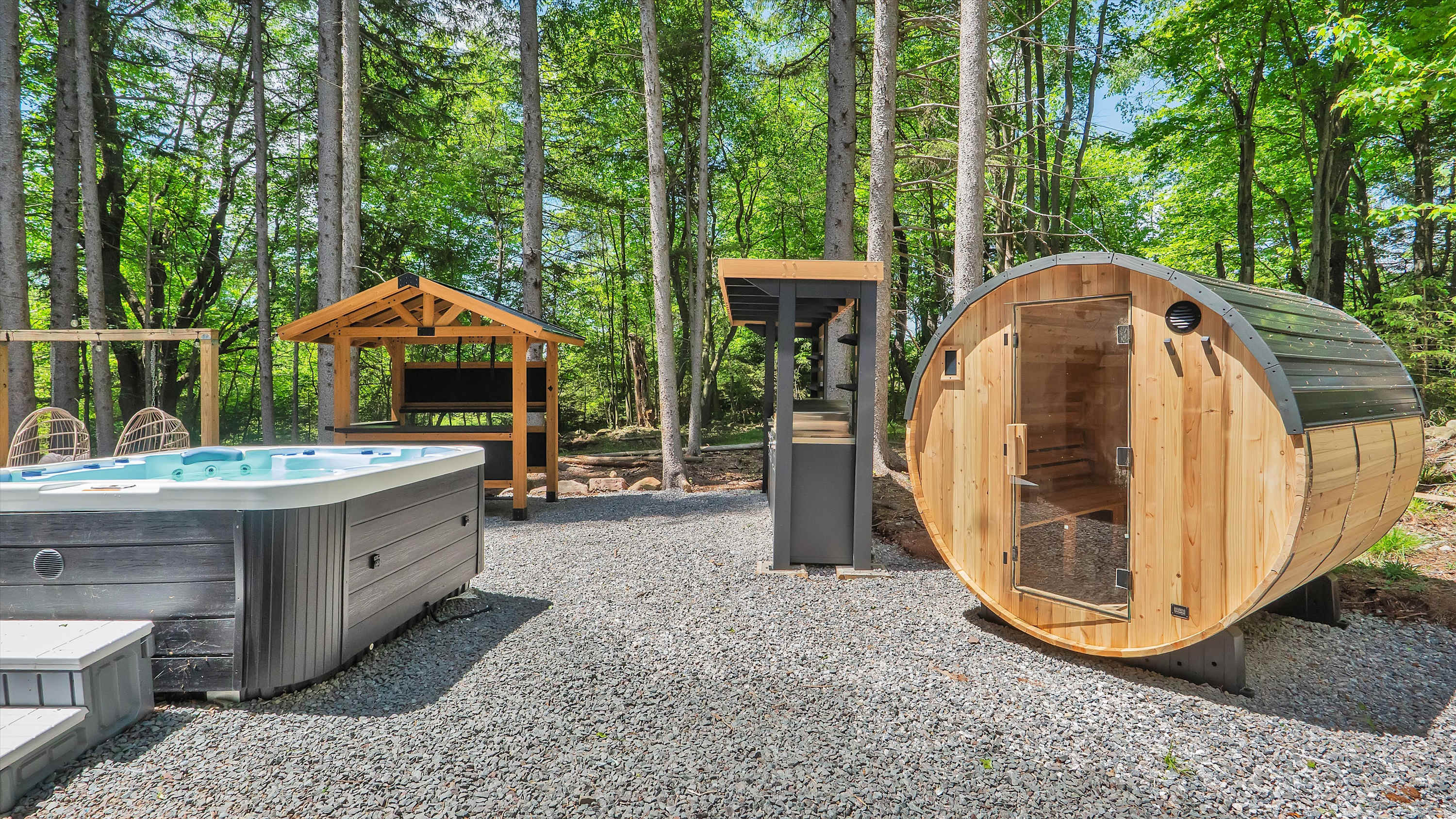 Pines A-Frame Cabin | Sauna | HotTub 