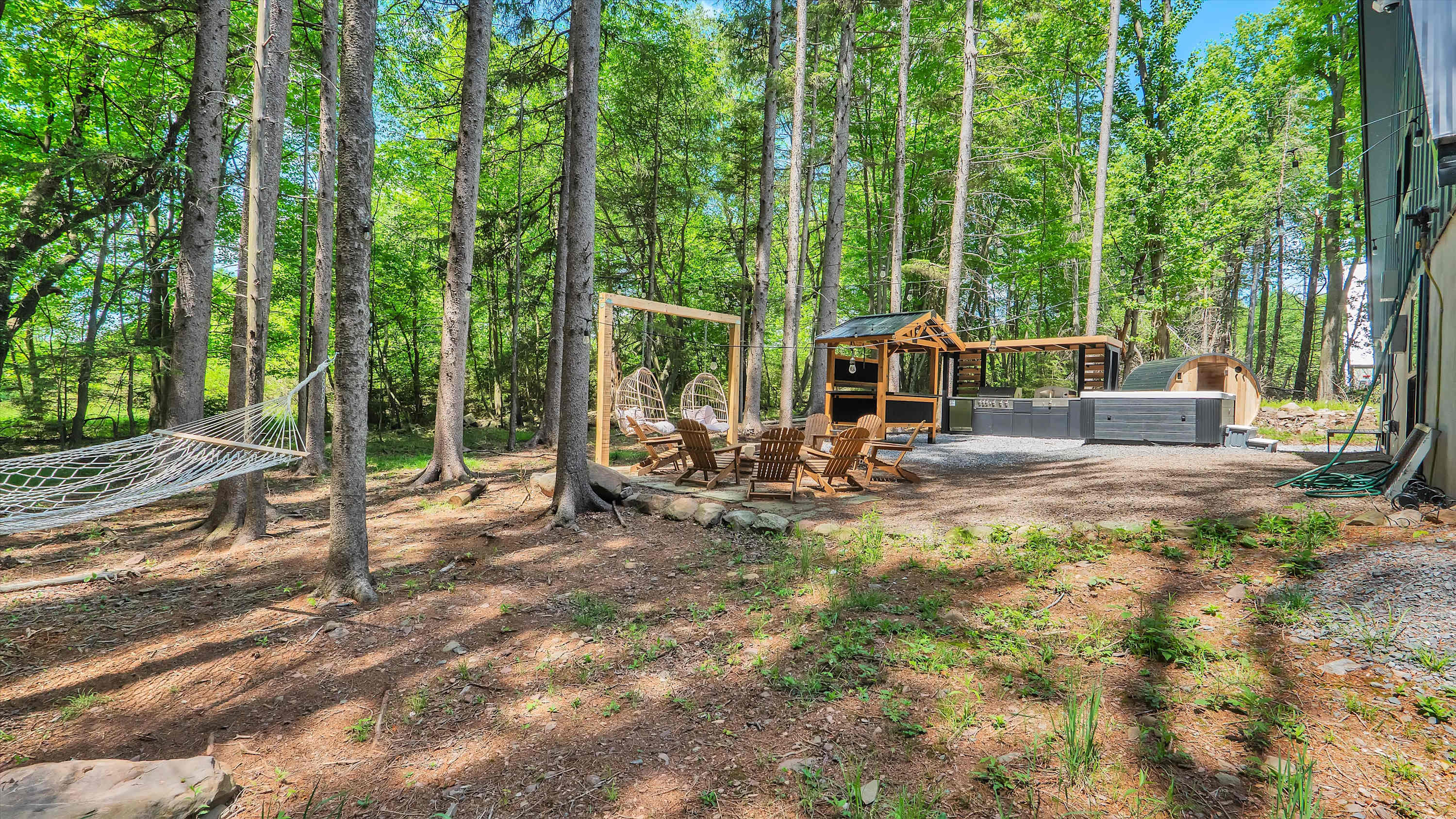 Pines A-Frame Cabin | Sauna | HotTub 