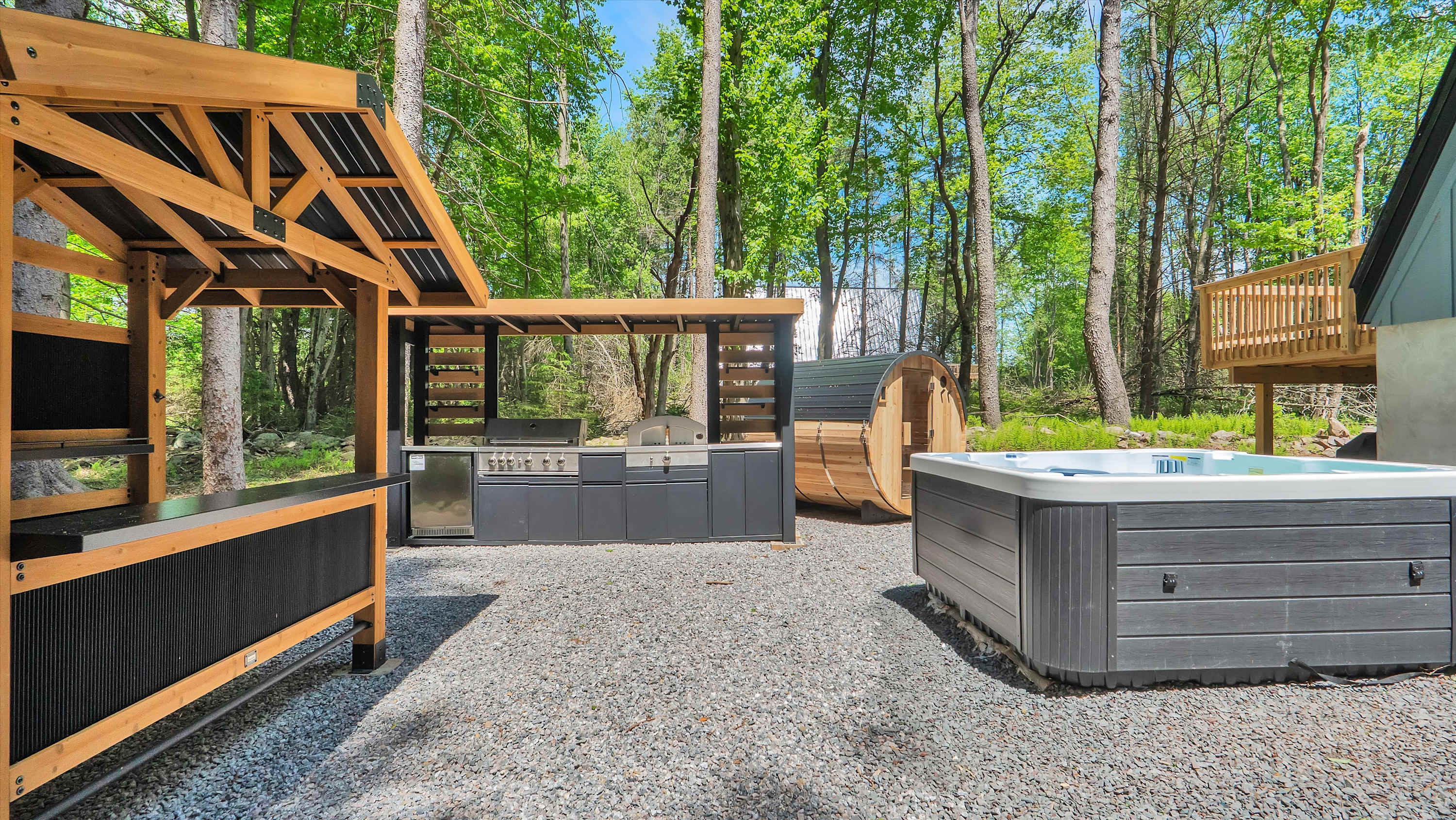 Pines A-Frame Cabin | Sauna | HotTub 