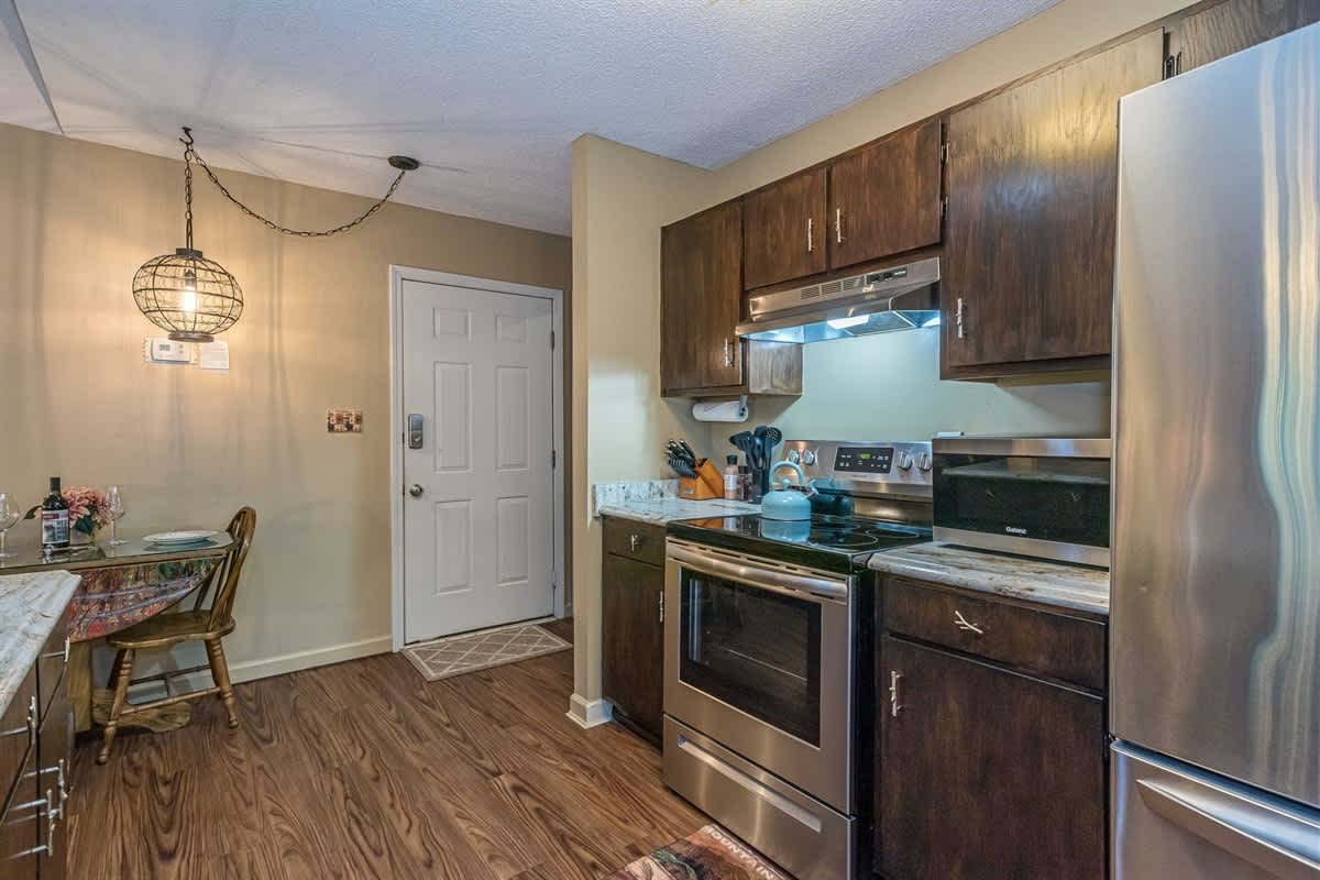 BALCONY OVERLOOKING RIVER | DOWNTOWN HELEN