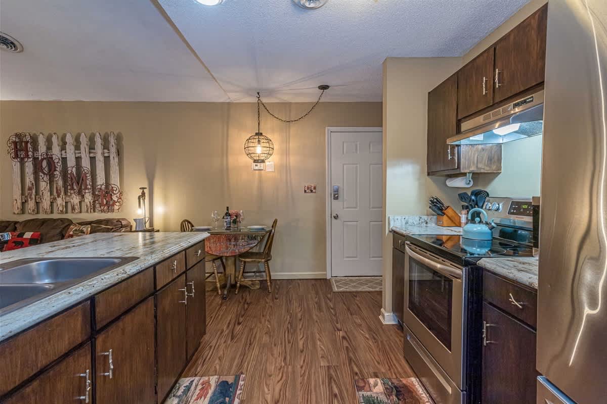 BALCONY OVERLOOKING RIVER | DOWNTOWN HELEN